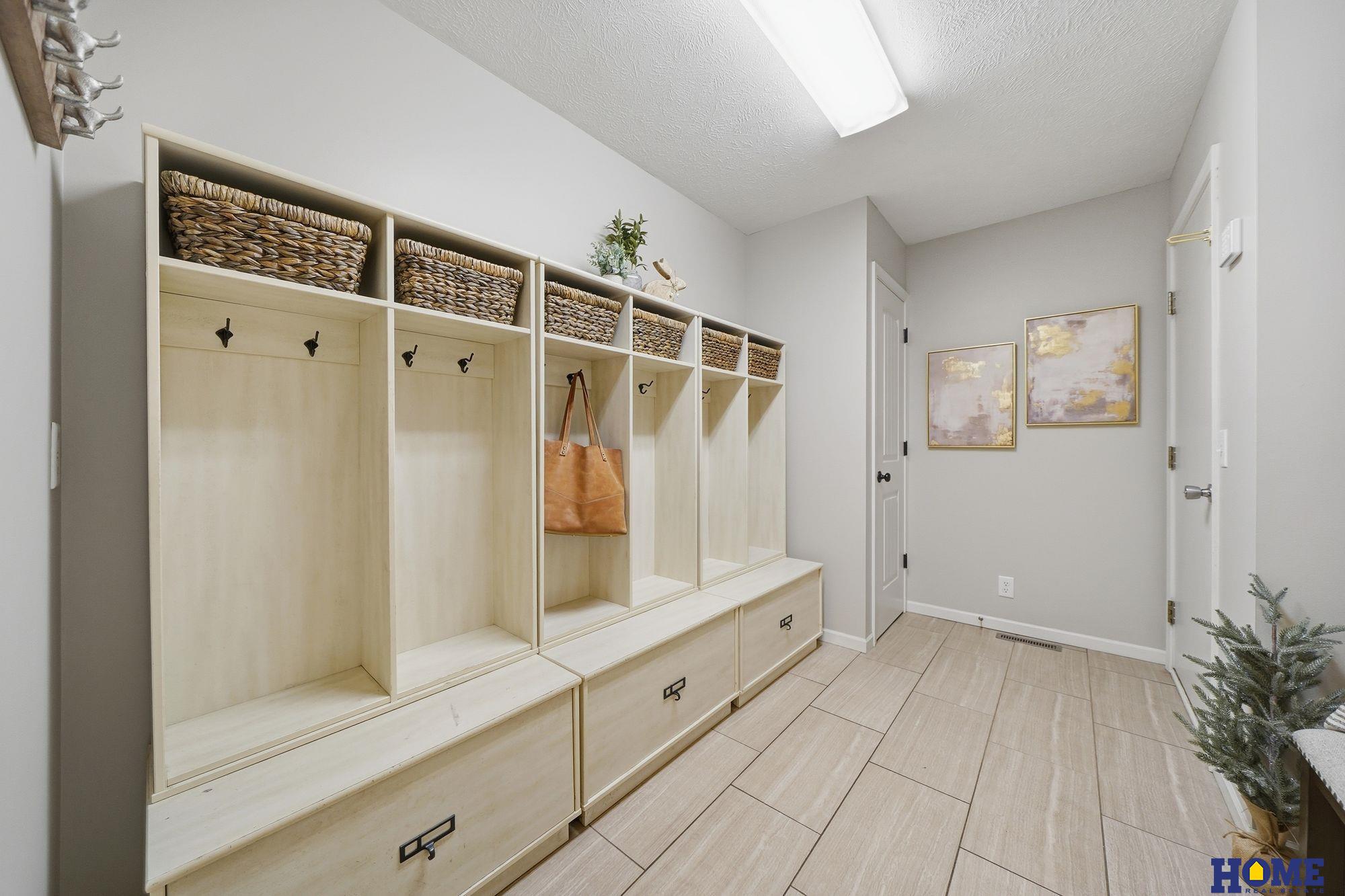 7633 Stevens Ridge Road