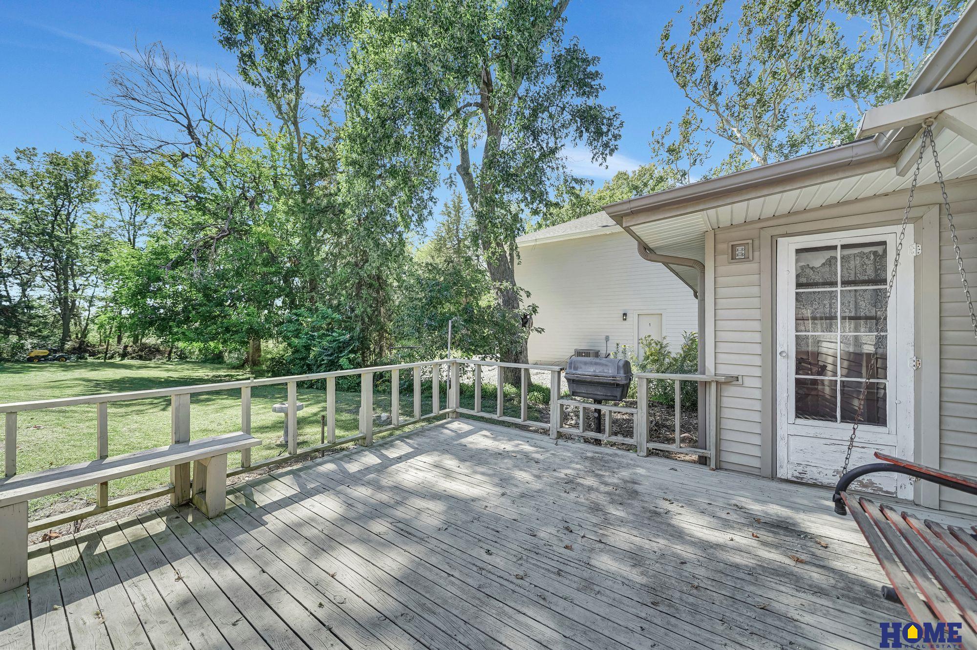 835 W Burnham Street