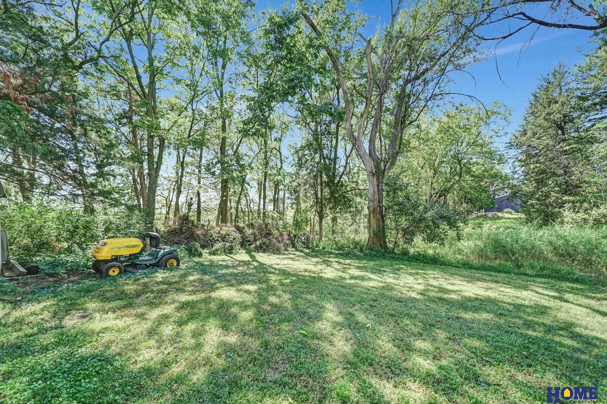 835 W Burnham Street