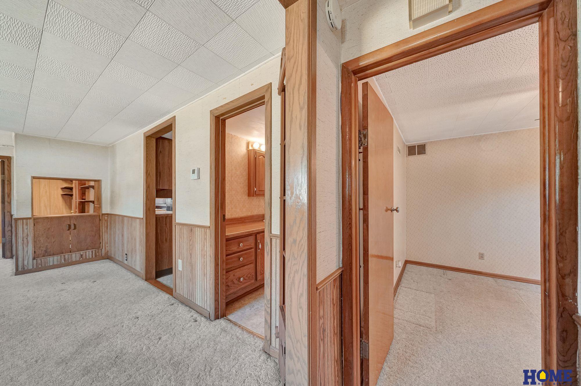 835 W Burnham Street