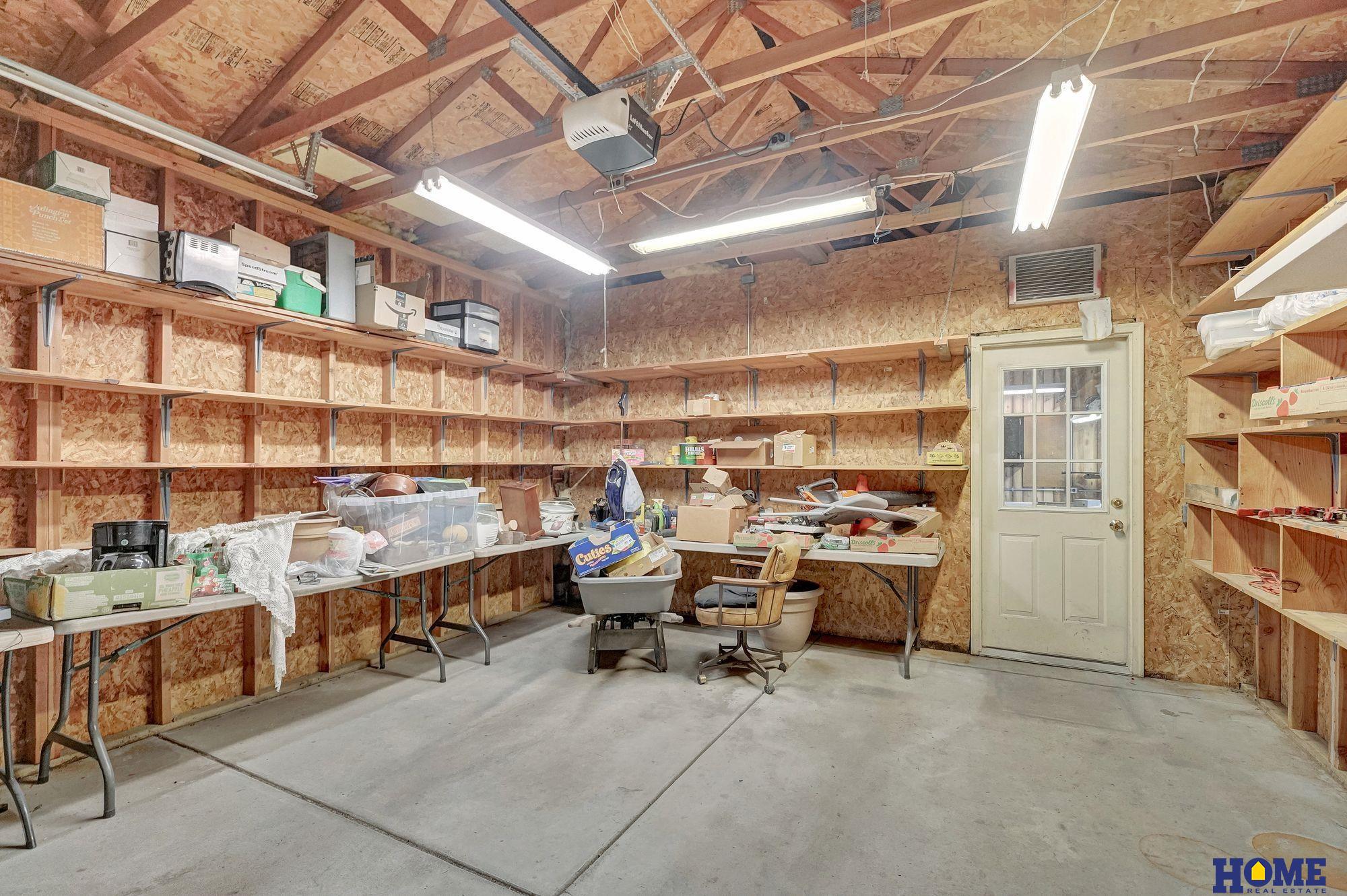 835 W Burnham Street