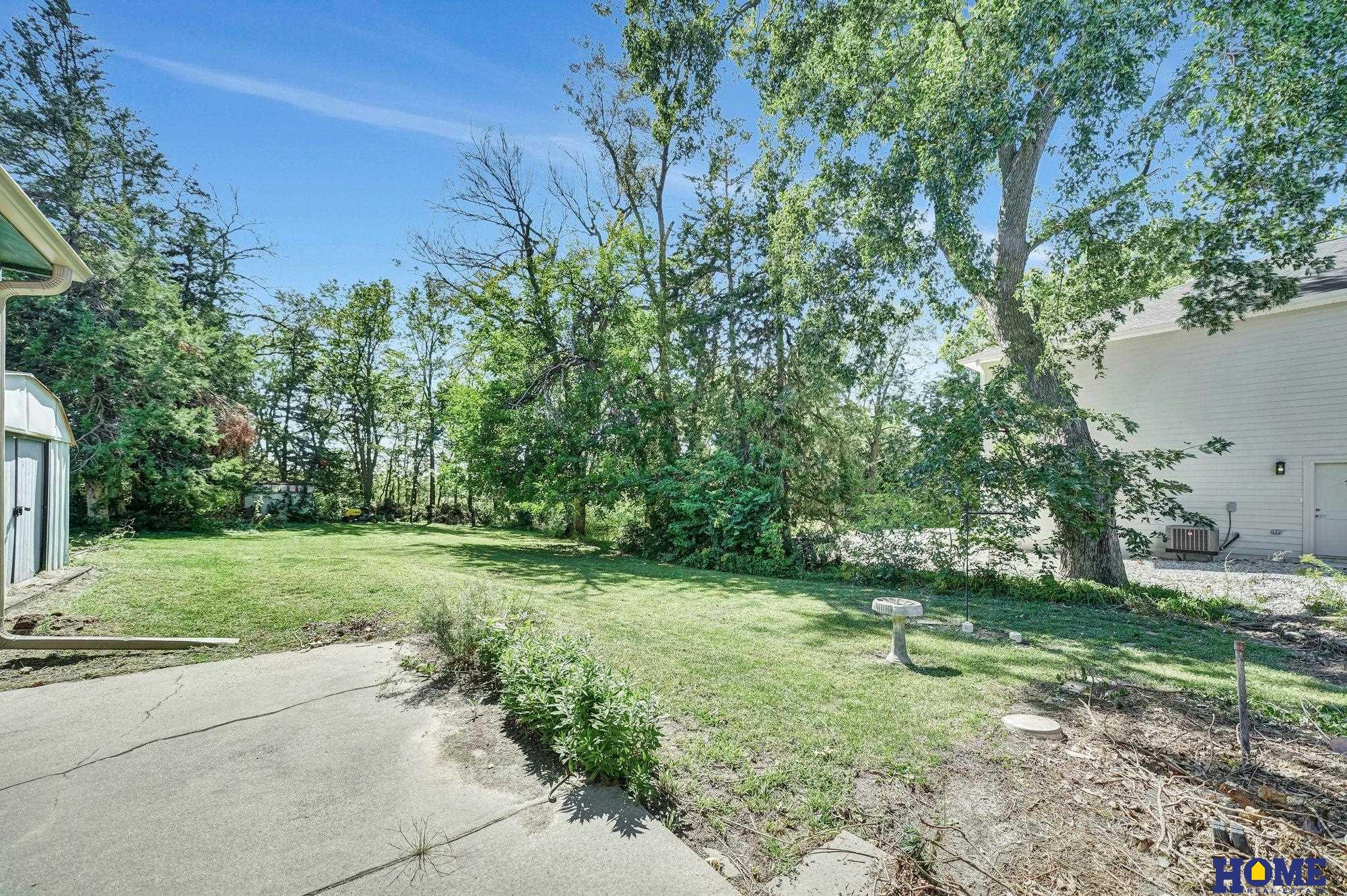 835 W Burnham Street