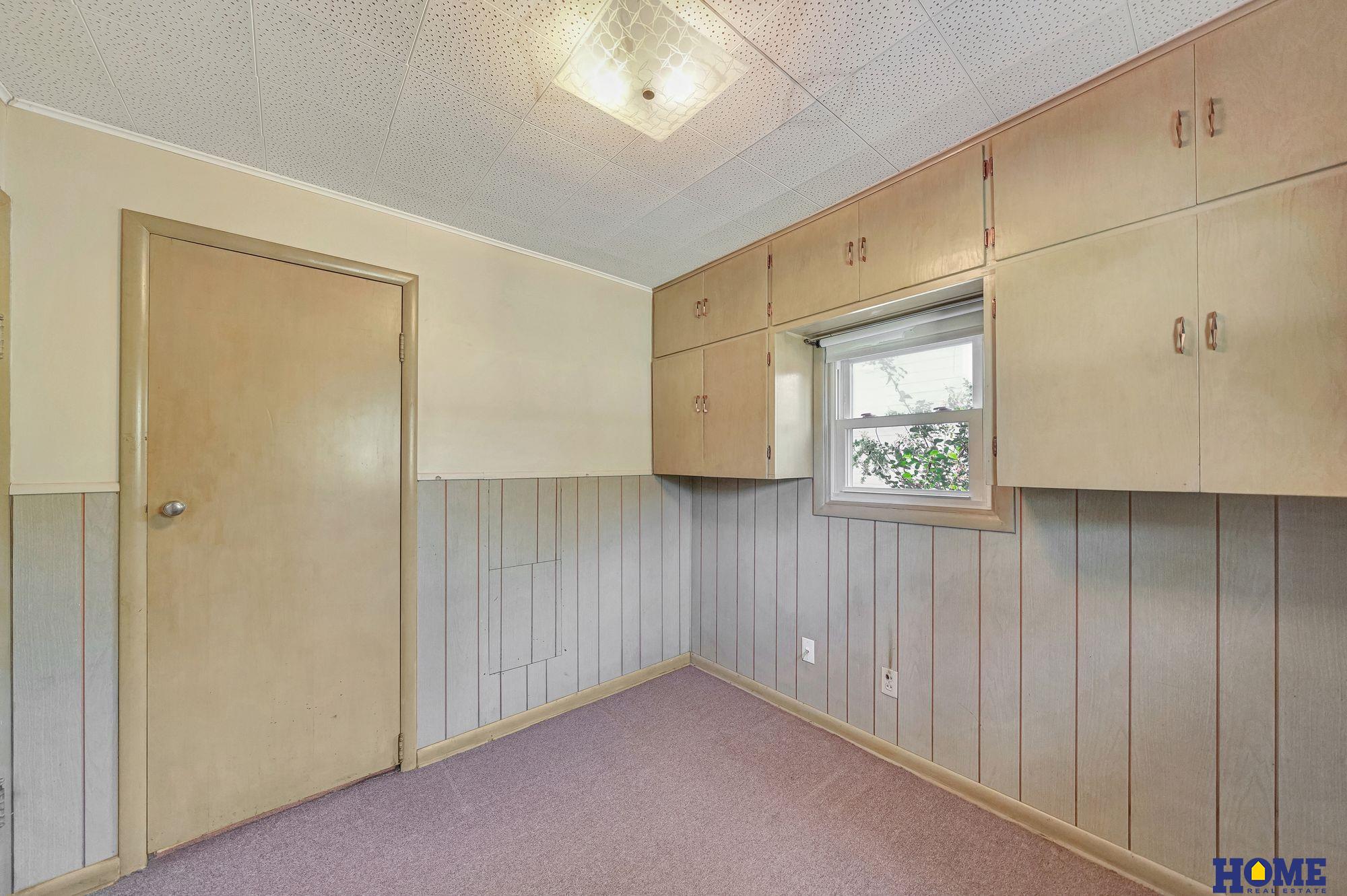 835 W Burnham Street