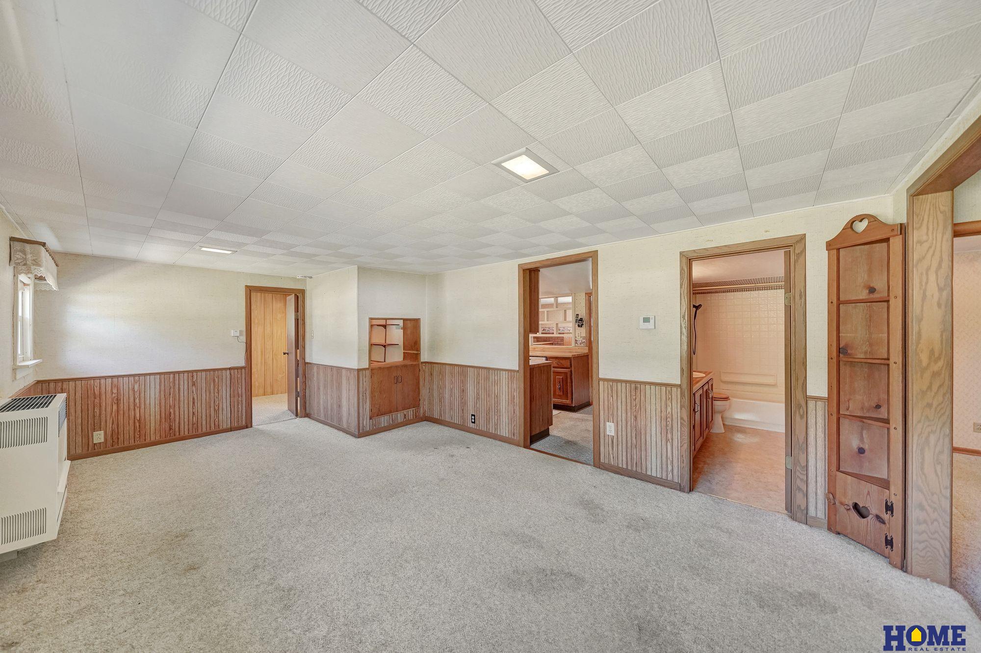 835 W Burnham Street