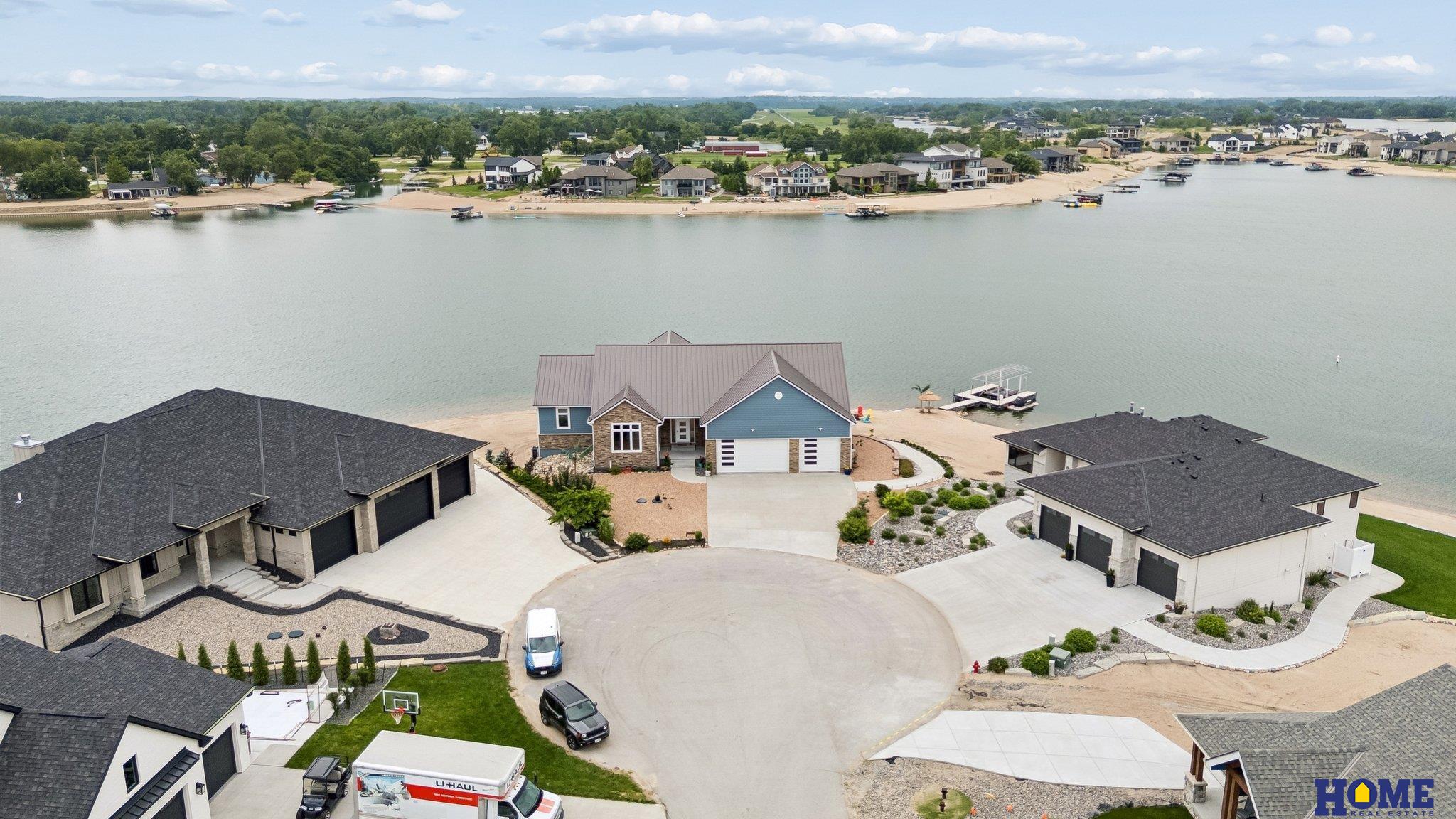 734 Cobblestone Pointe