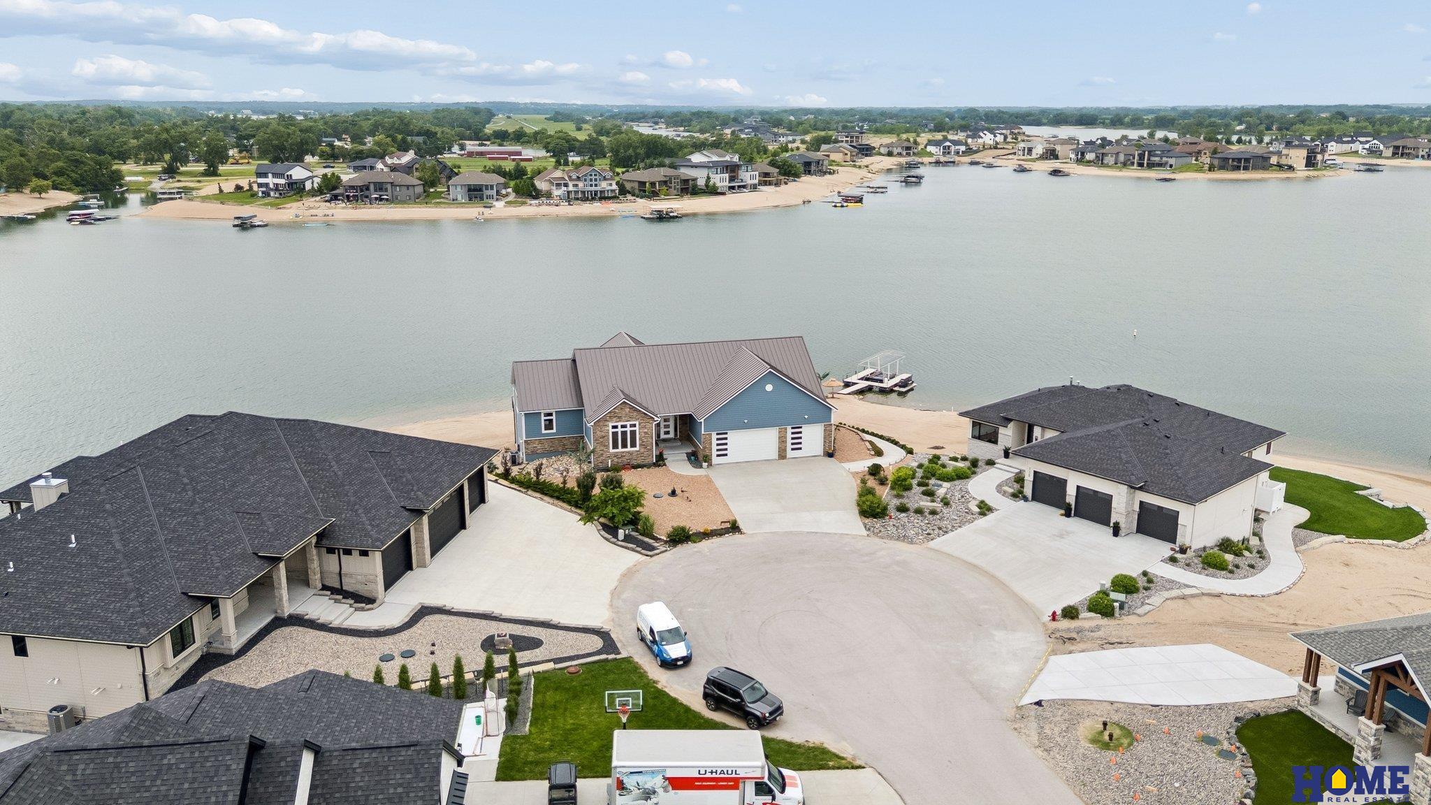 734 Cobblestone Pointe