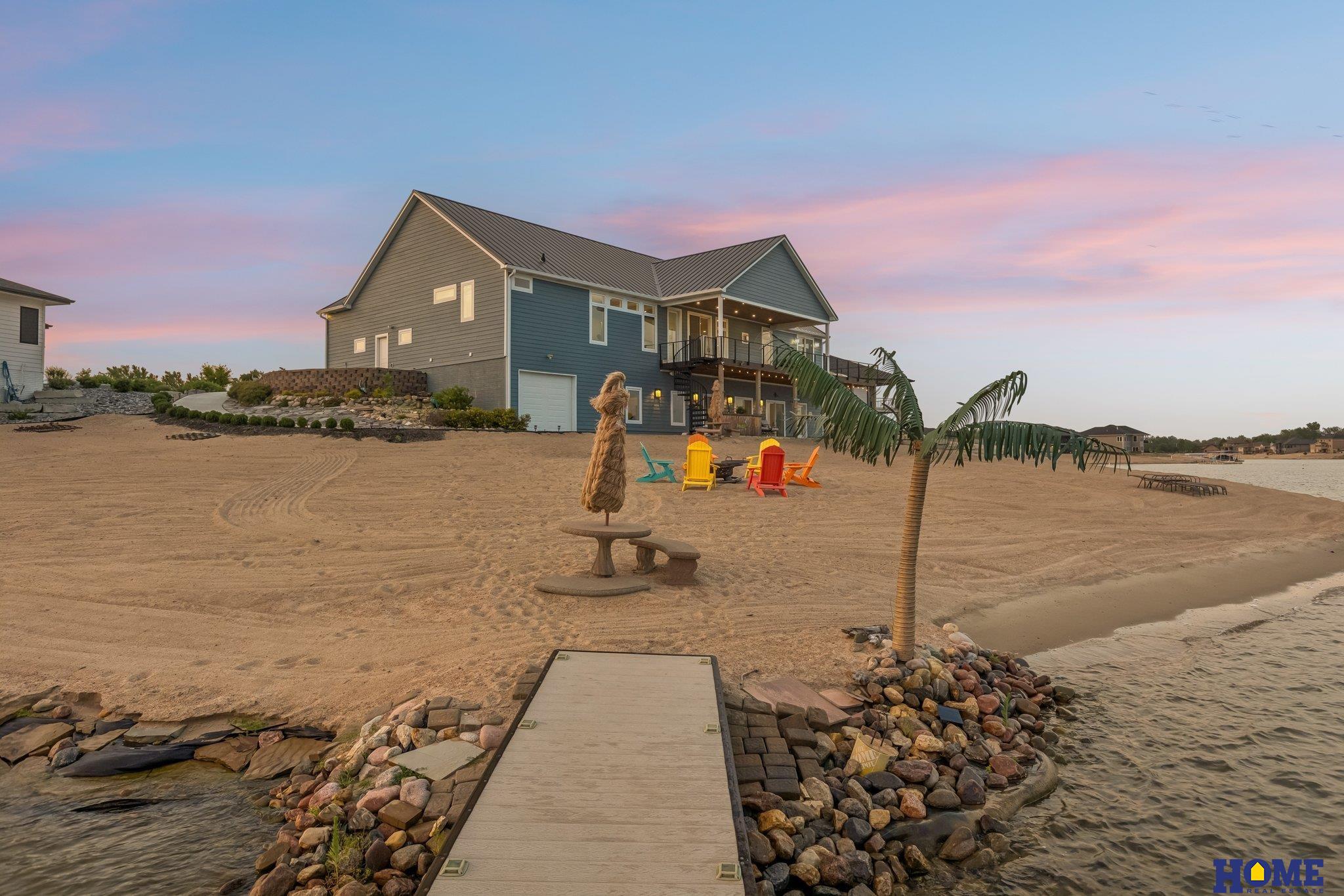 734 Cobblestone Pointe