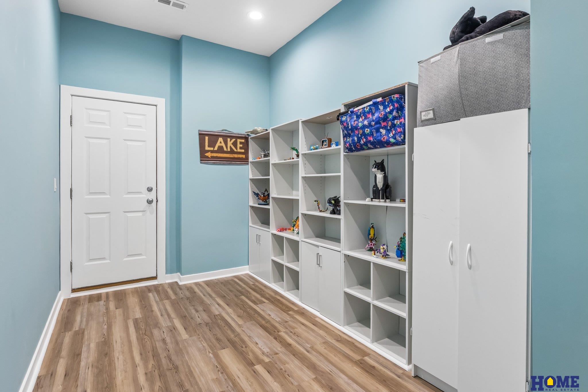 734 Cobblestone Pointe