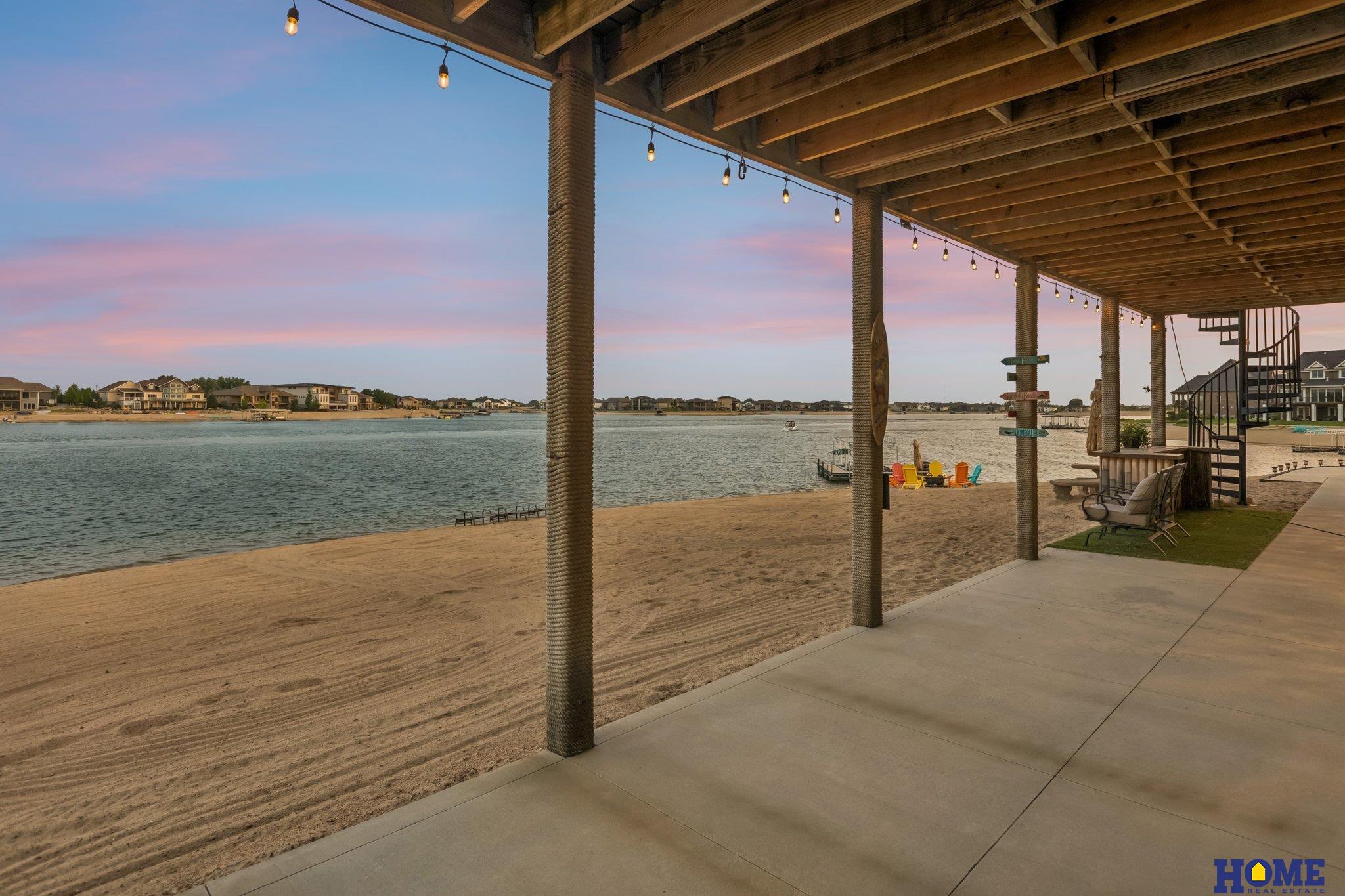 734 Cobblestone Pointe