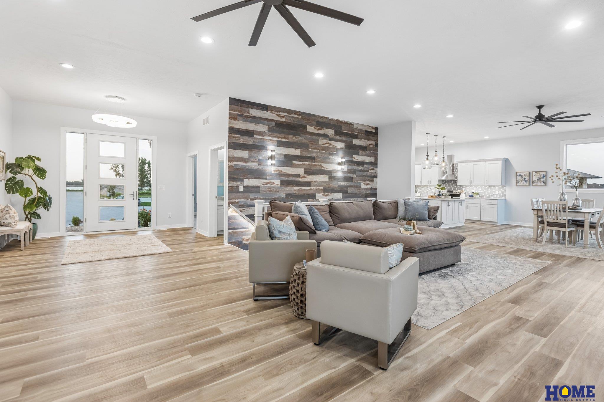 734 Cobblestone Pointe