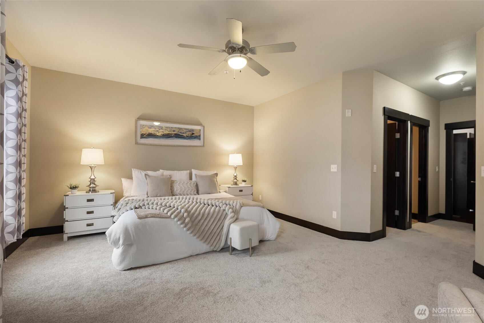 4000 NE 3rd Place Unit: 5