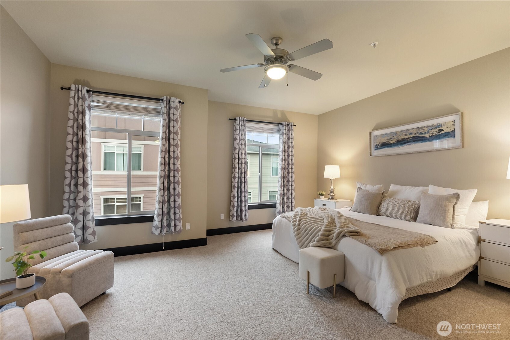 4000 NE 3rd Place Unit: 5