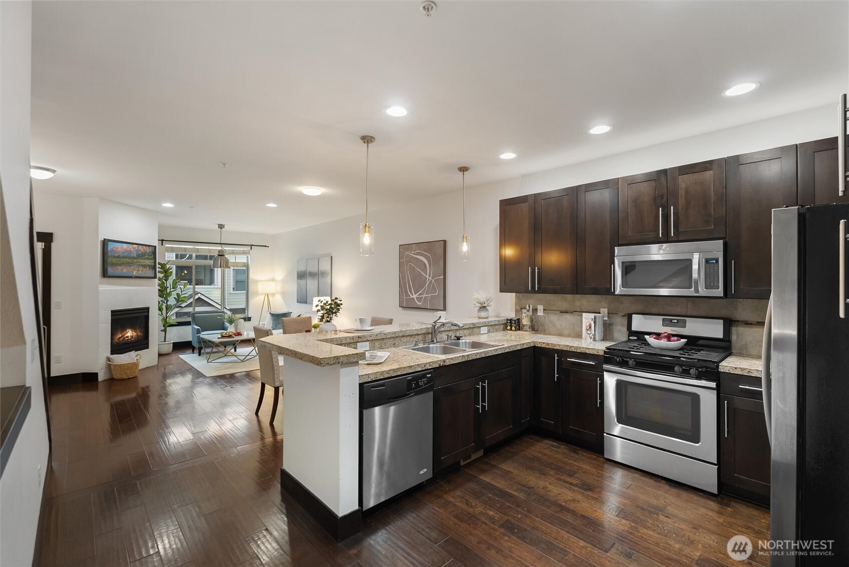 4000 NE 3rd Place Unit: 5