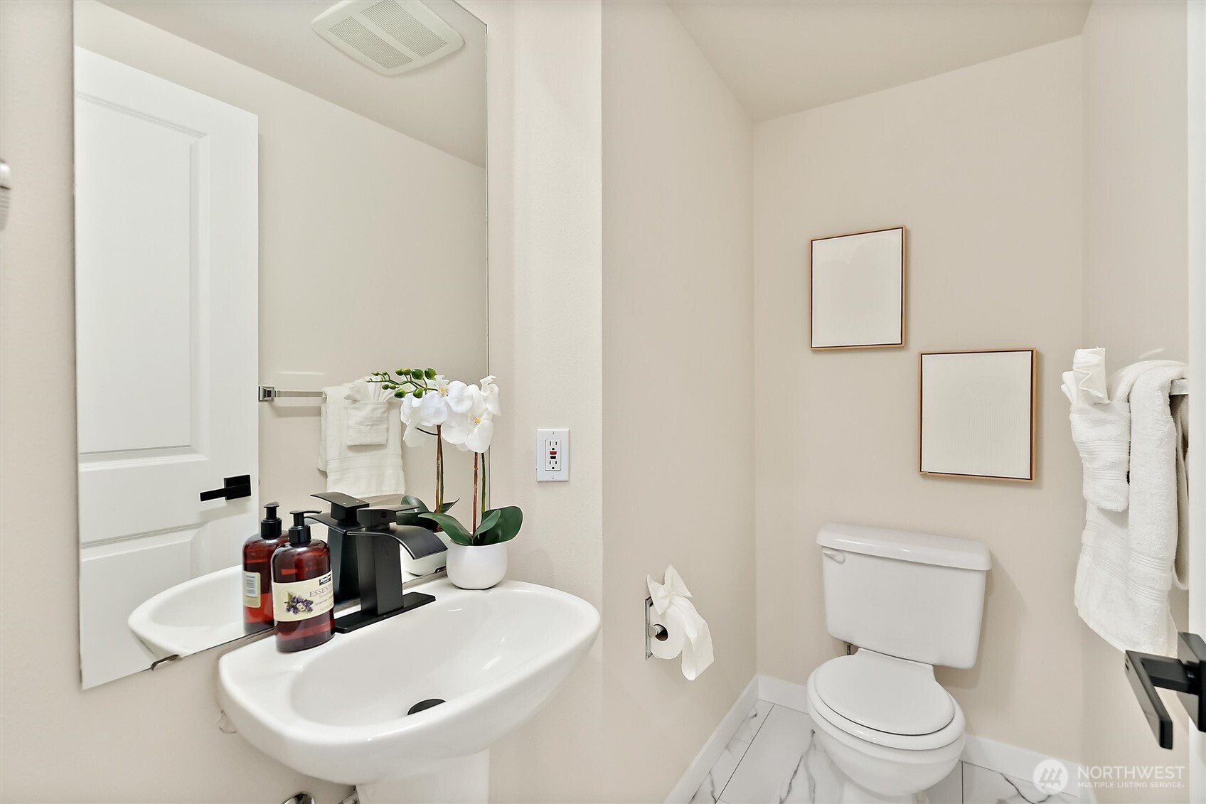 16125 Juanita-Woodinville Way NE Unit: 1106