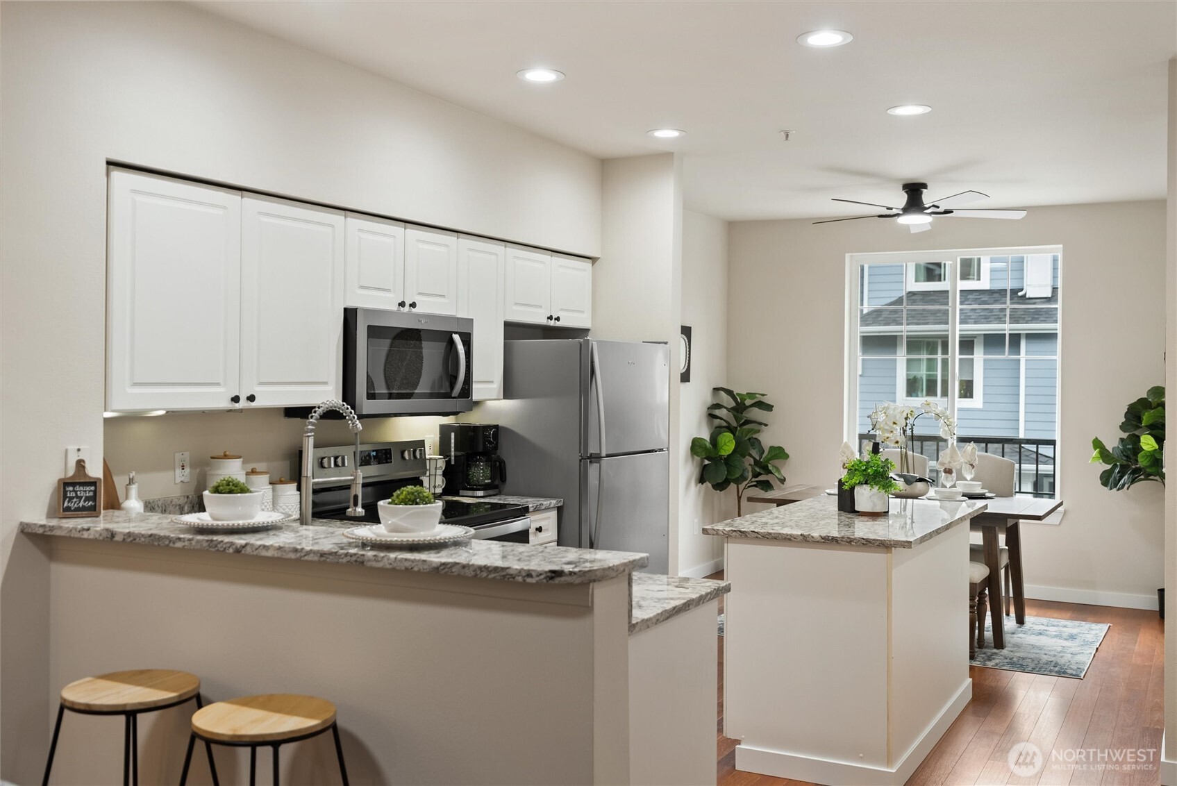 16125 Juanita-Woodinville Way NE Unit: 1106