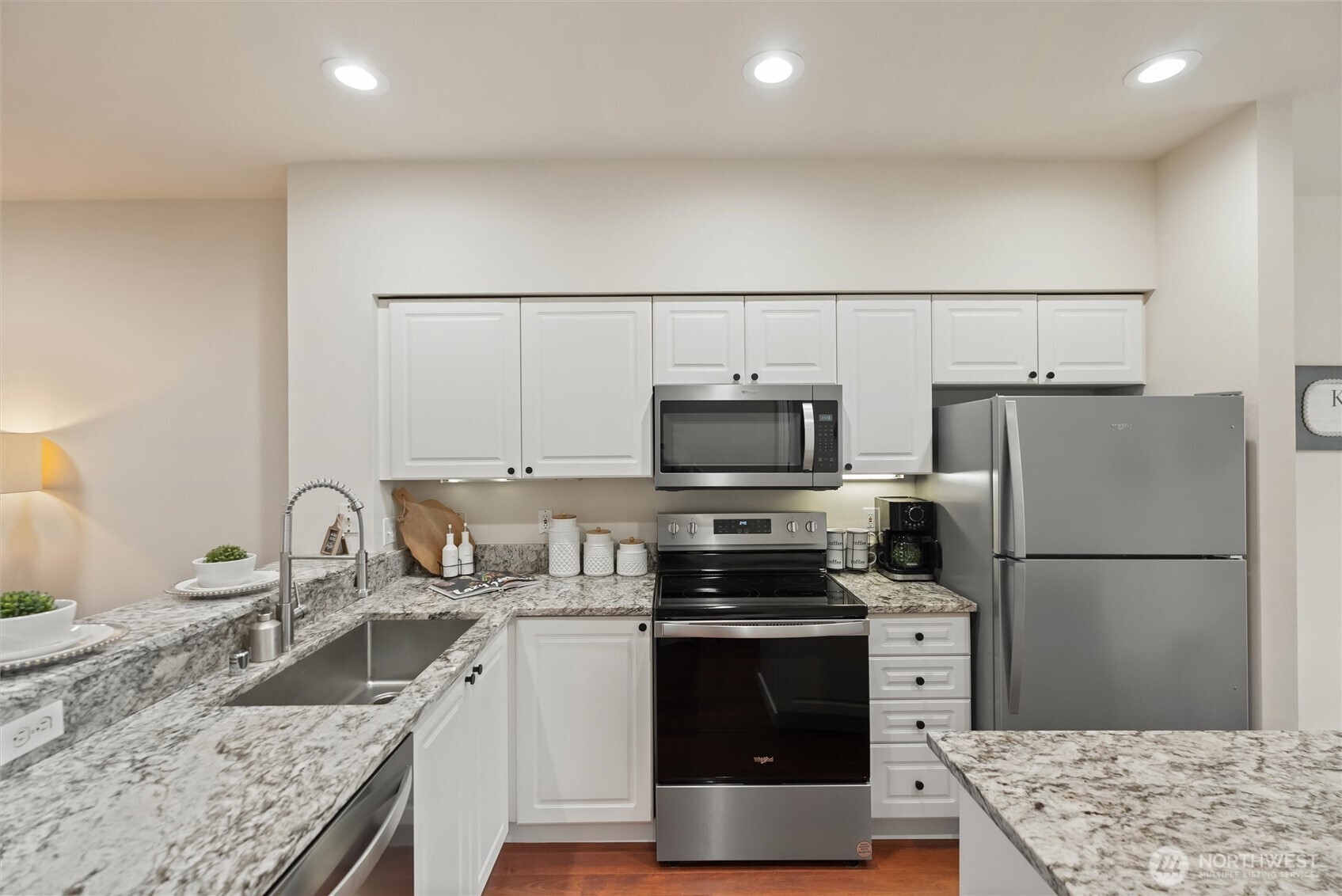 16125 Juanita-Woodinville Way NE Unit: 1106