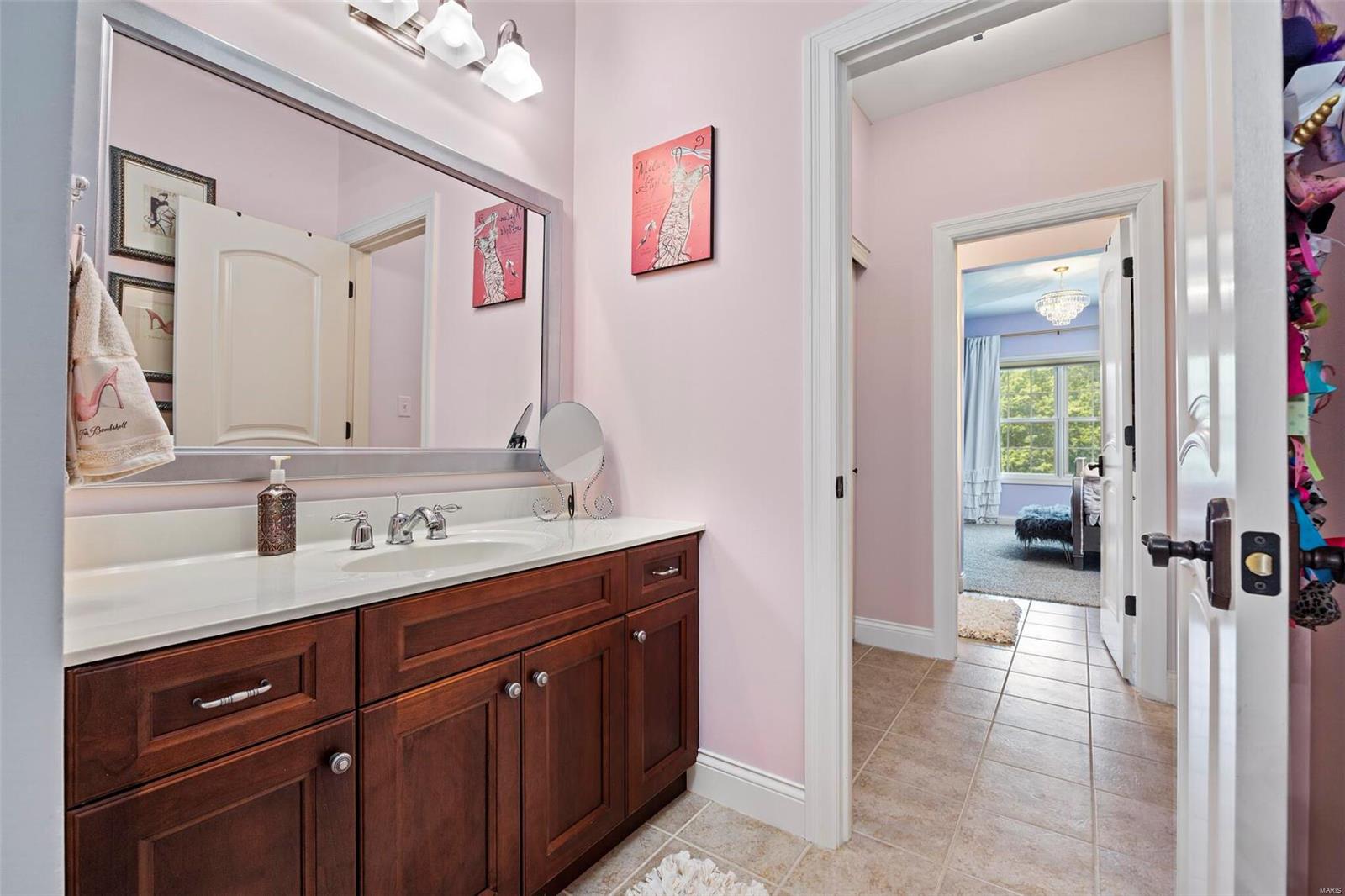 18042 Homestead Manor Drive