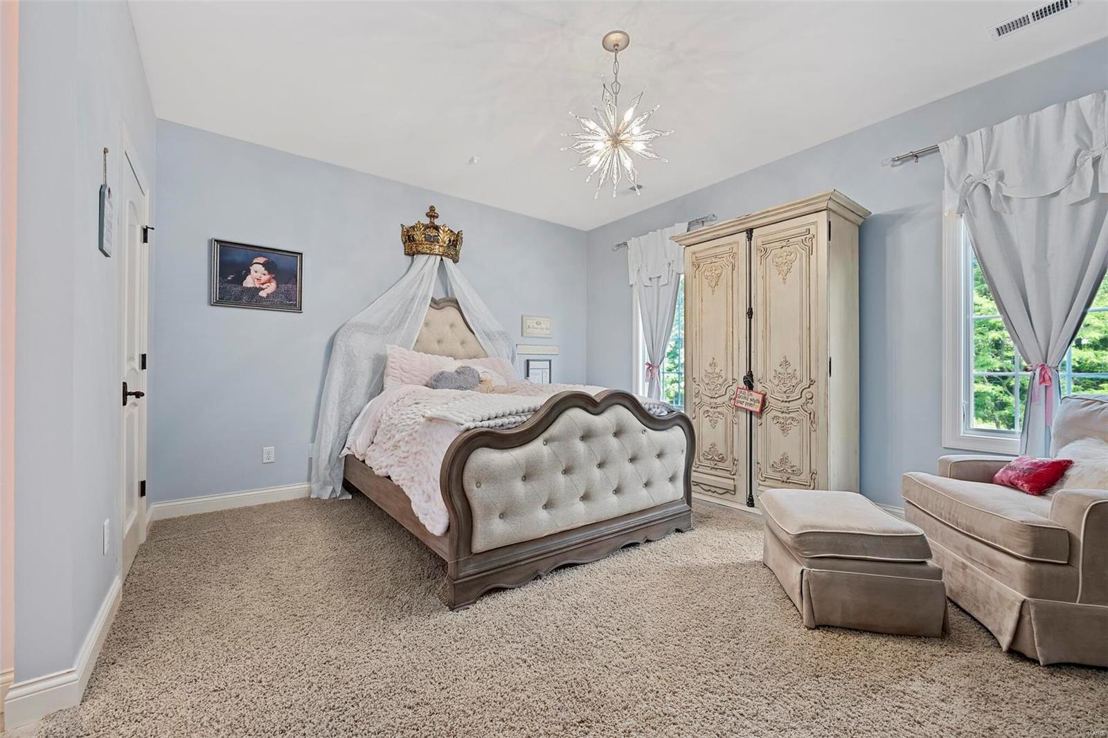 18042 Homestead Manor Drive