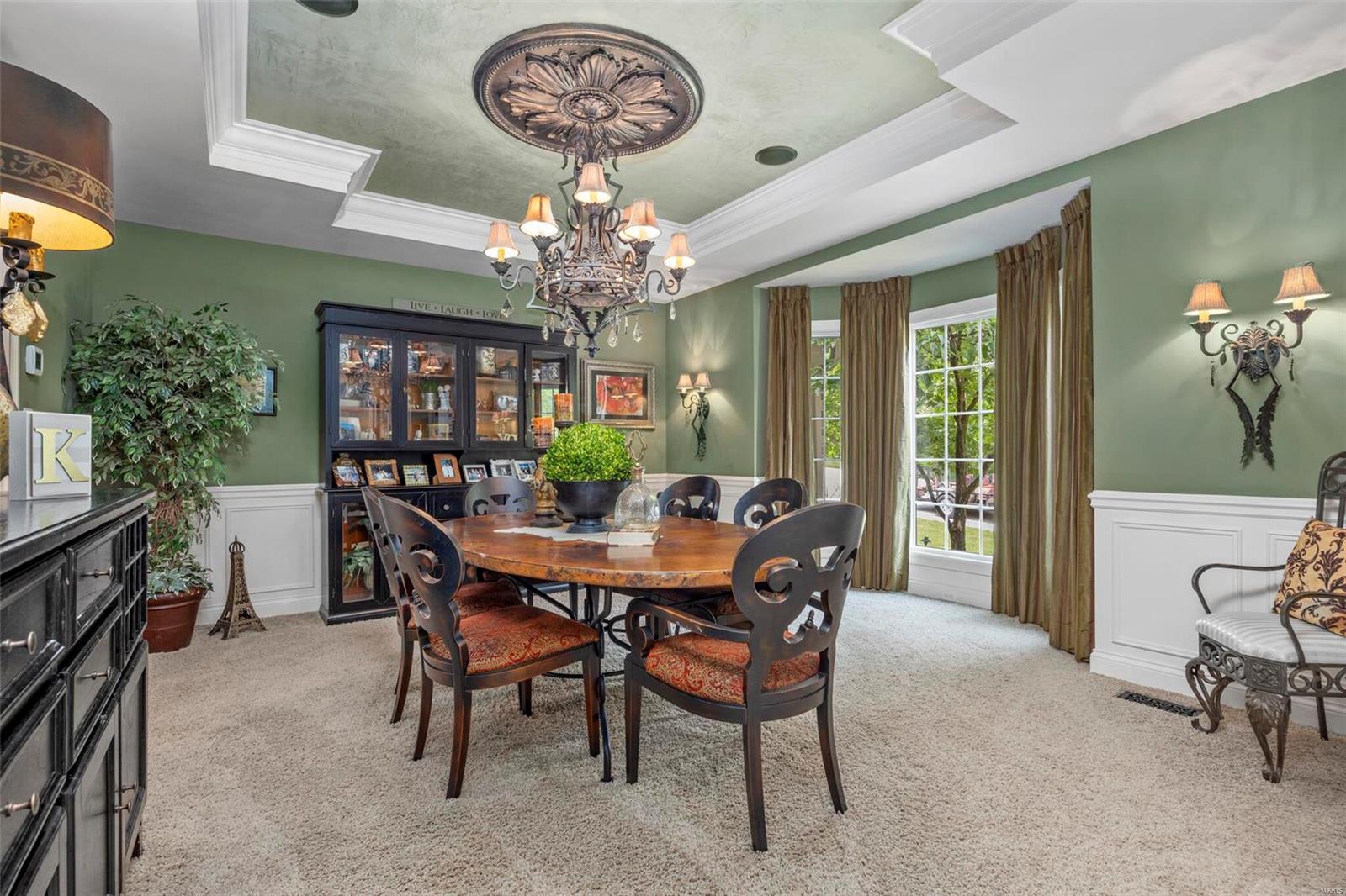 18042 Homestead Manor Drive