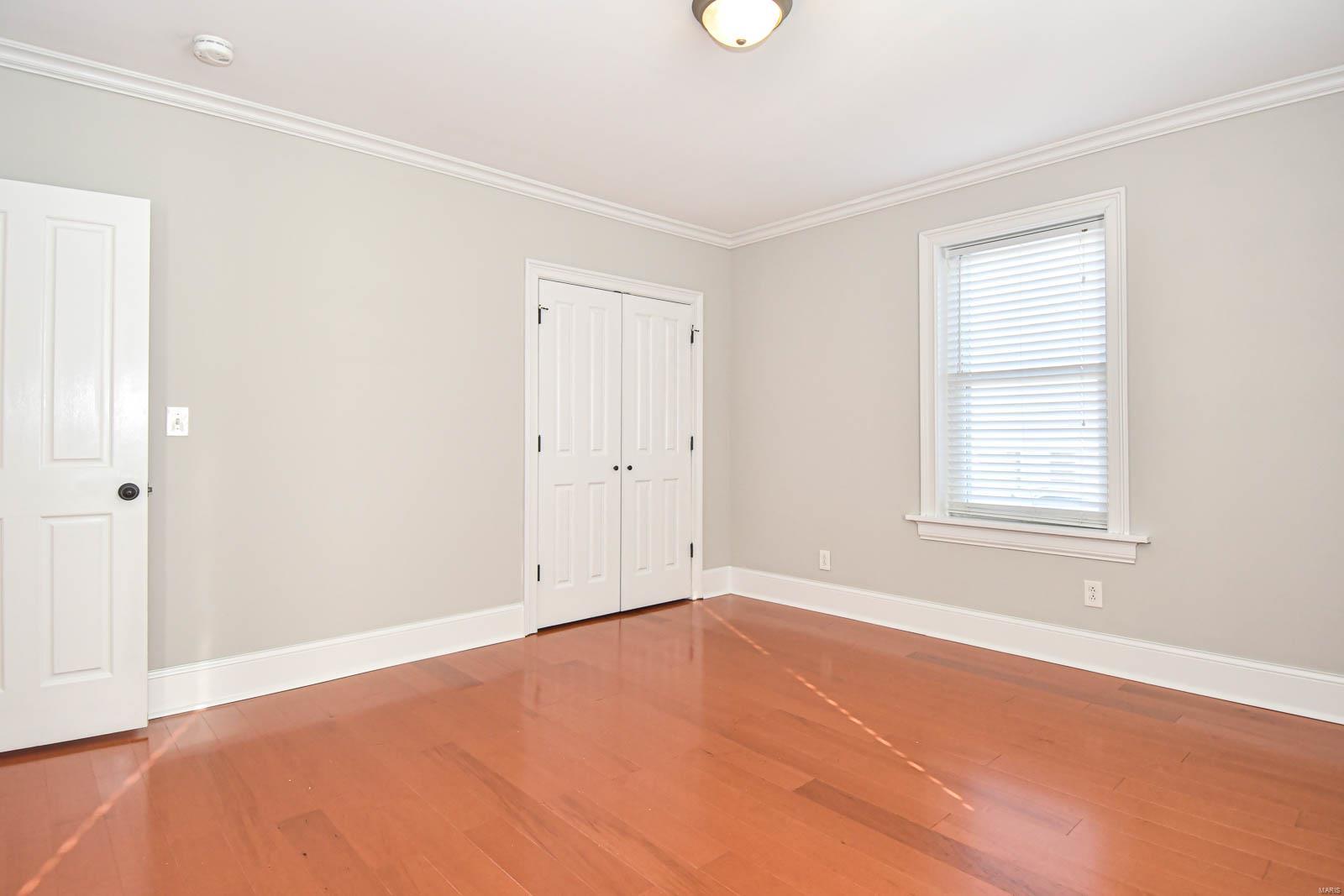 116 N Central Unit: 1S