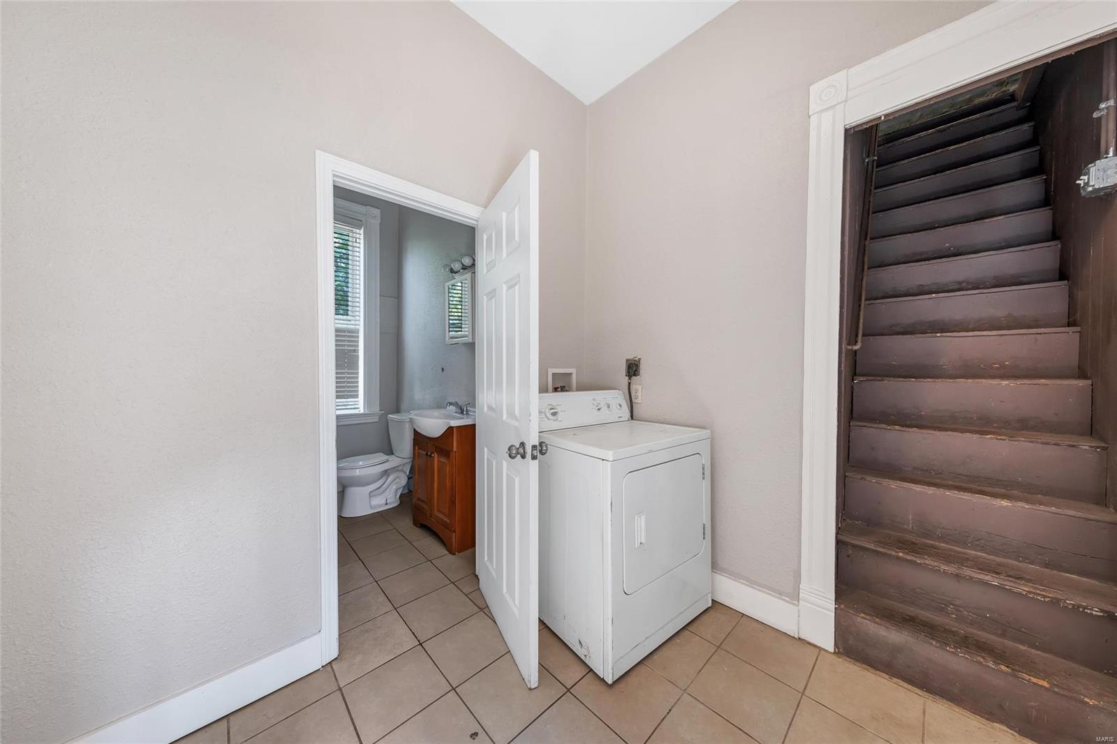 2235 Missouri Avenue