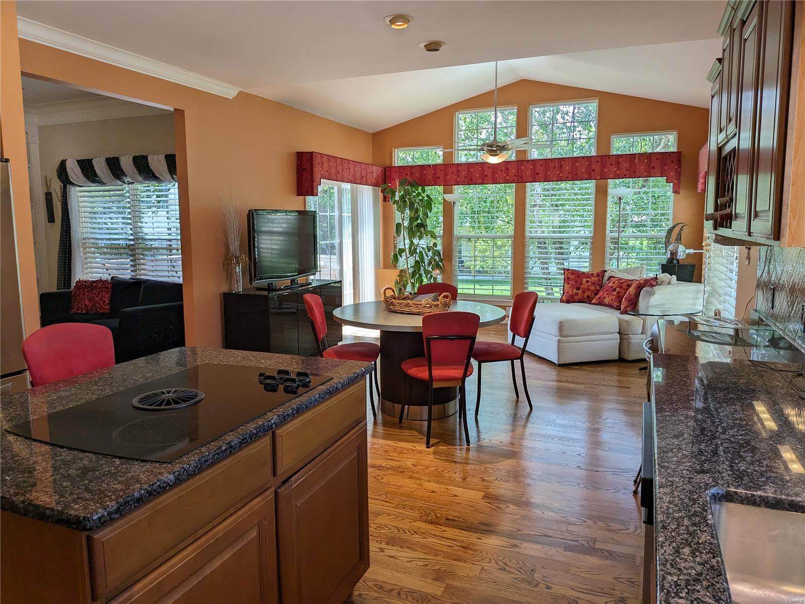 313 Solar Terrace Court