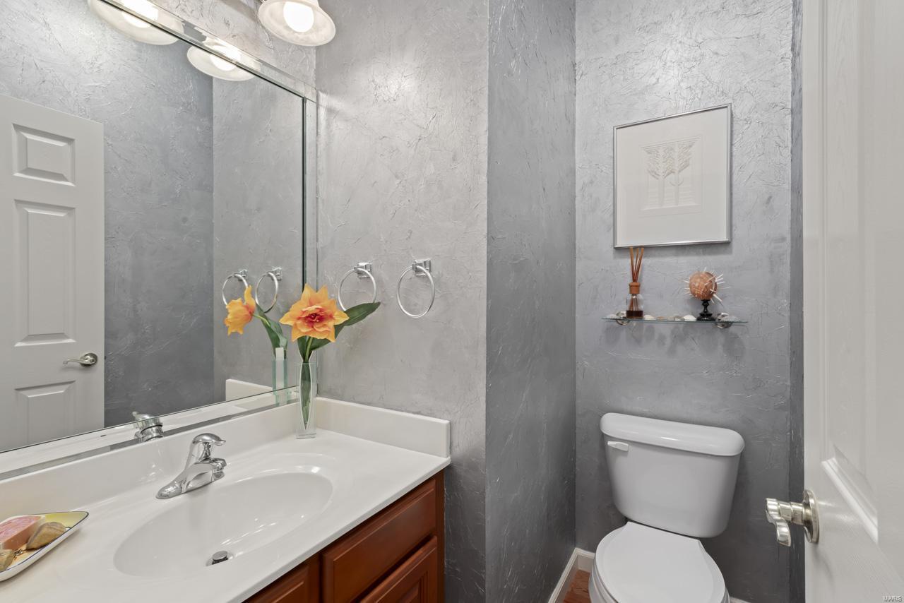 313 Solar Terrace Court