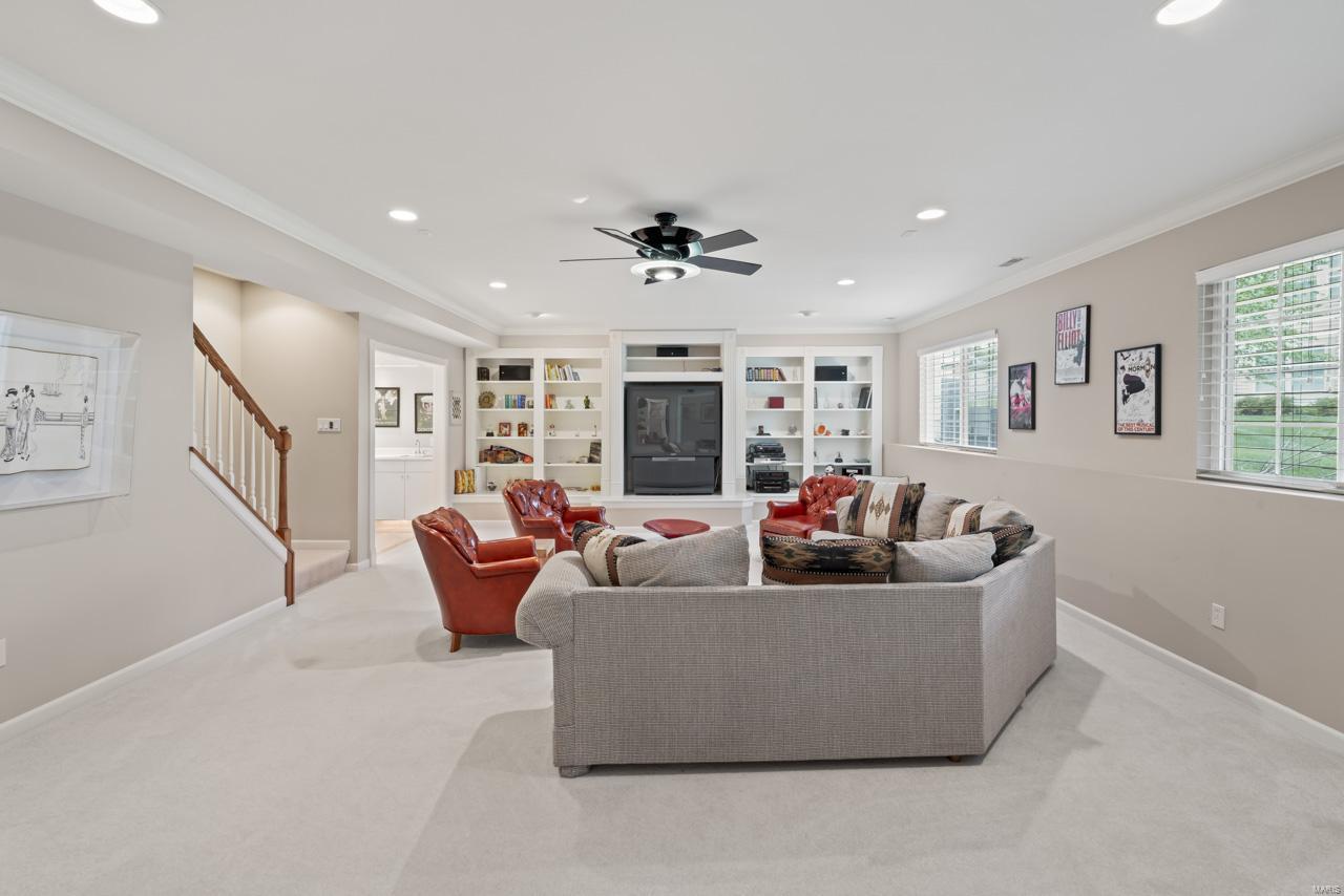 313 Solar Terrace Court