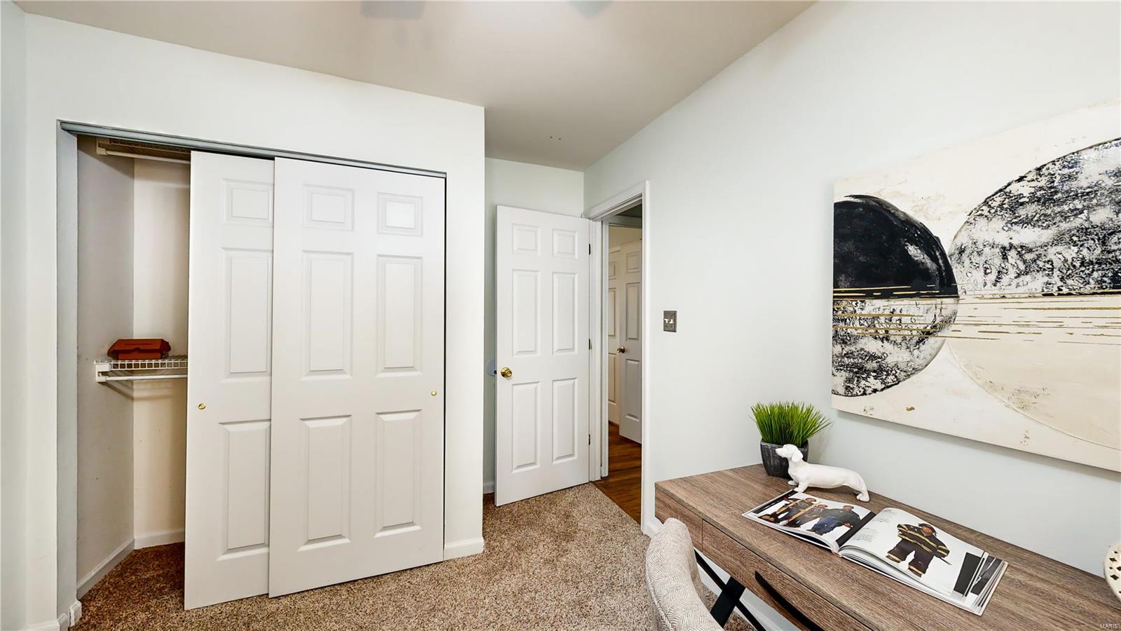 901 Oakwood Farms Lane