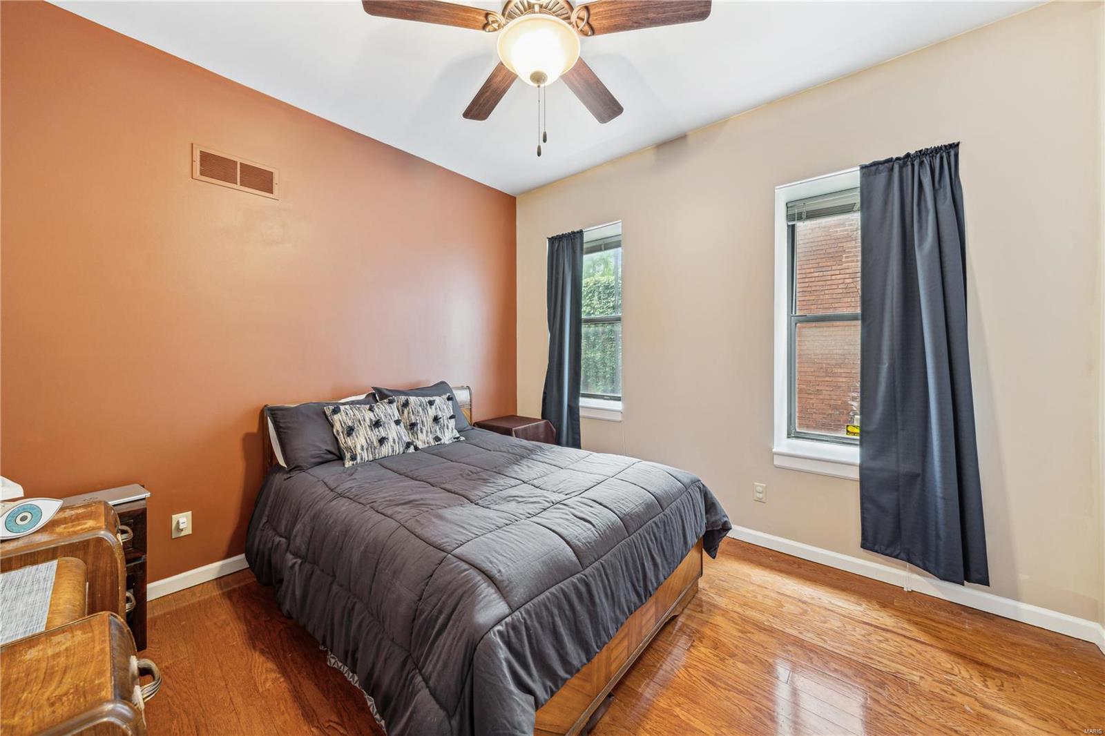 5367 Pershing Avenue Unit: 1