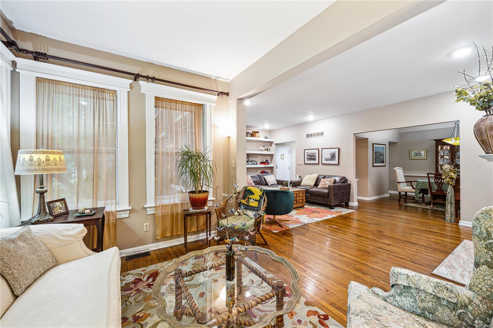 5367 Pershing Avenue Unit: 1