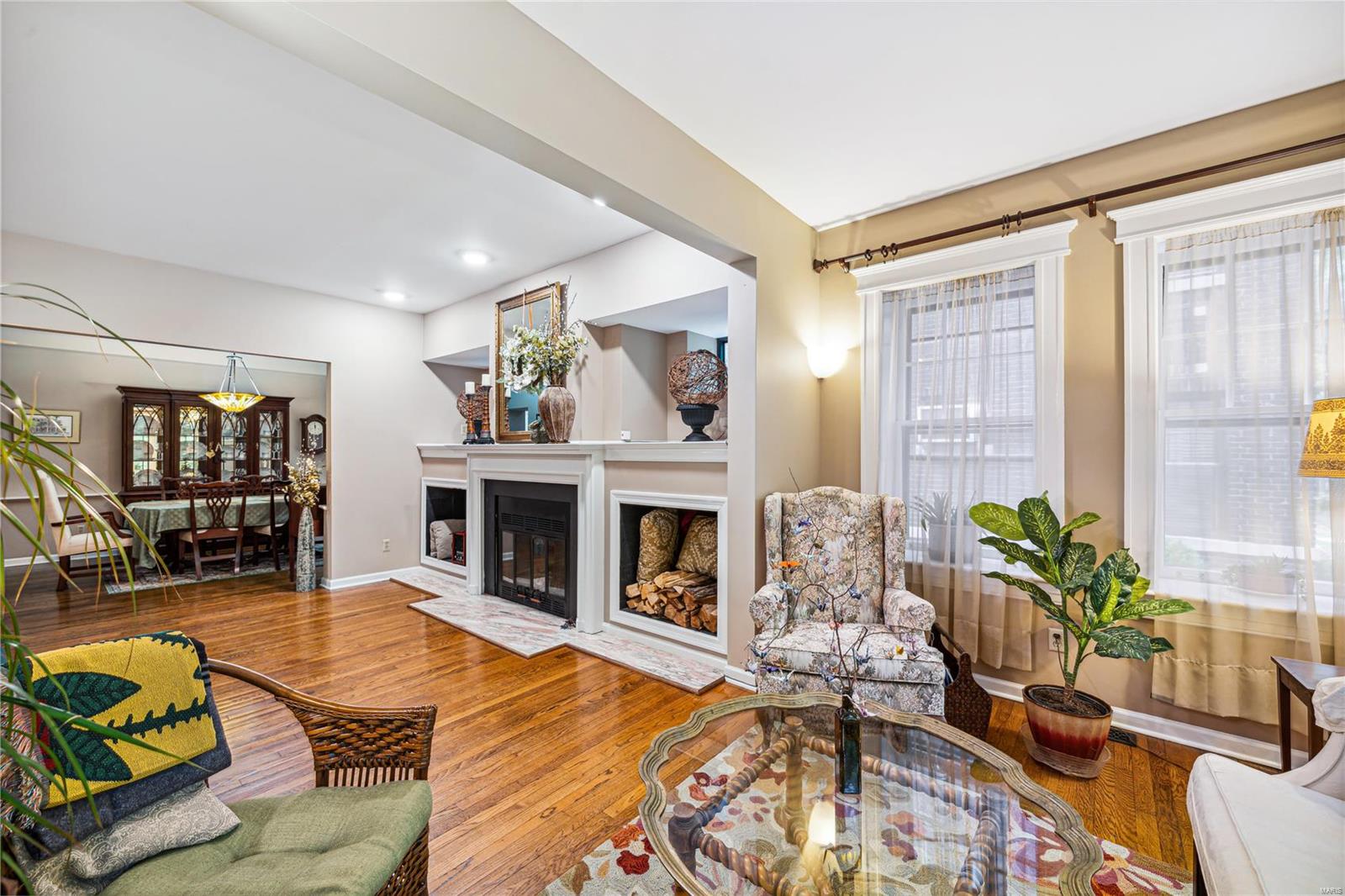 5367 Pershing Avenue Unit: 1