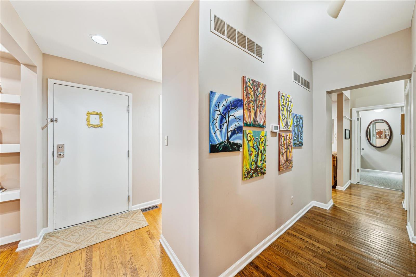 5367 Pershing Avenue Unit: 1