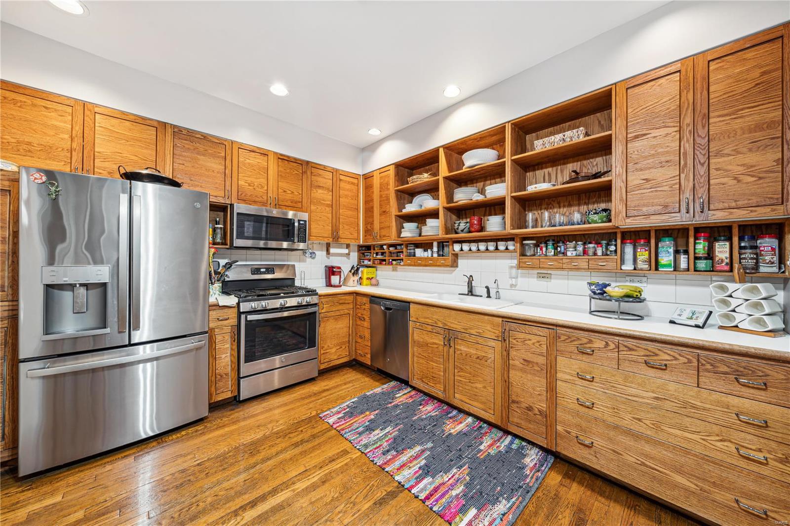 5367 Pershing Avenue Unit: 1