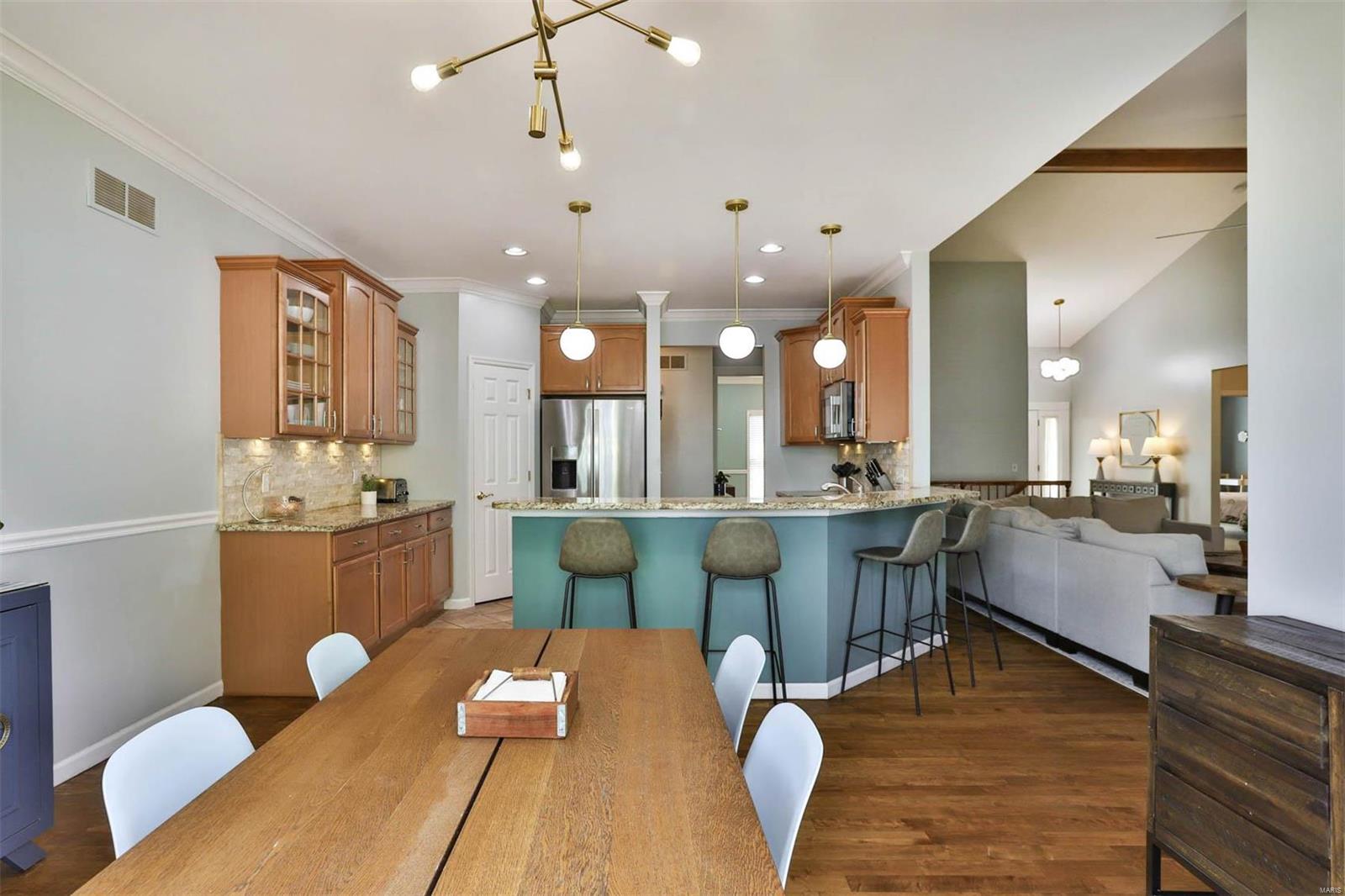 1000 Summersweet Drive