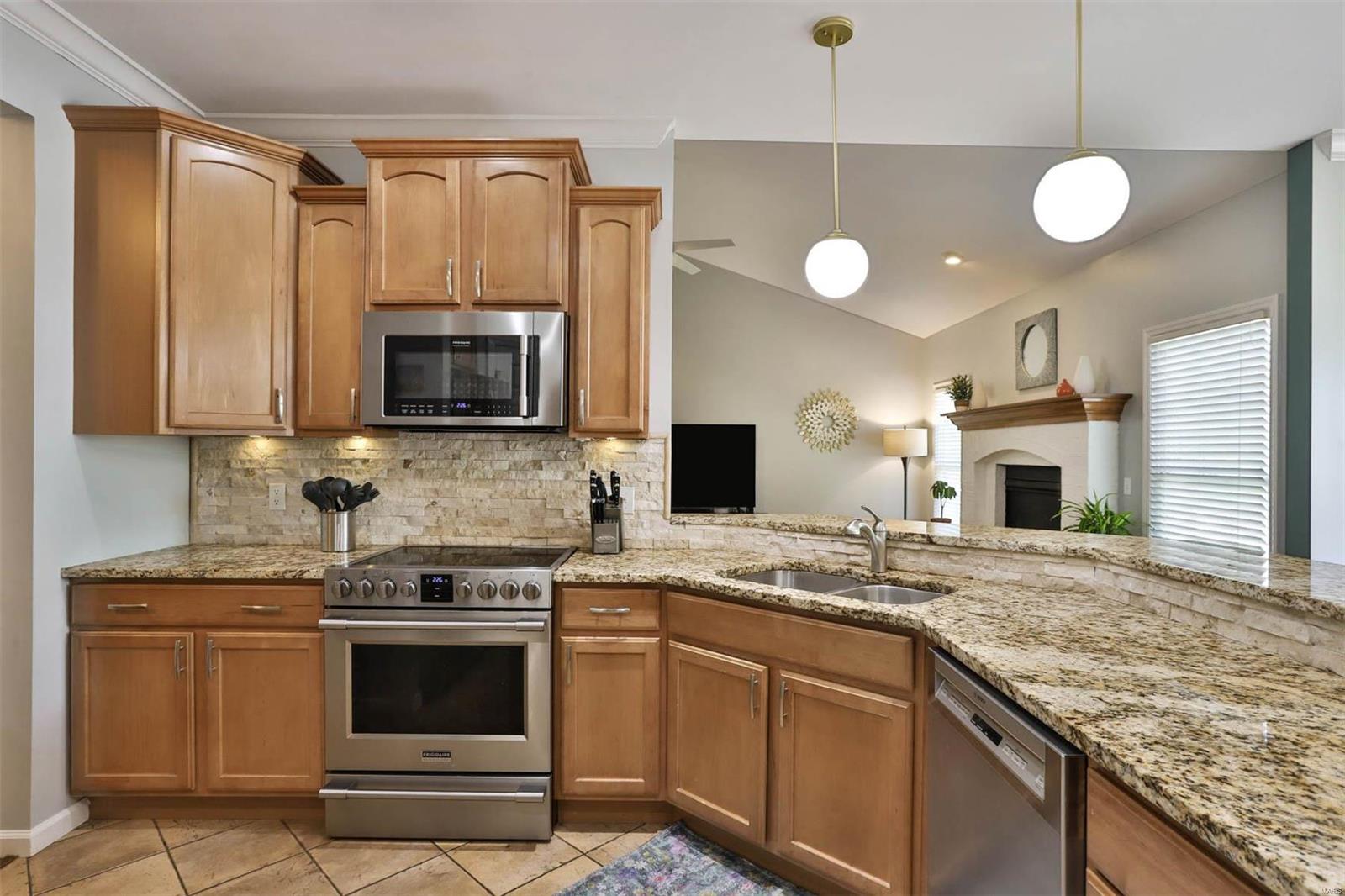 1000 Summersweet Drive