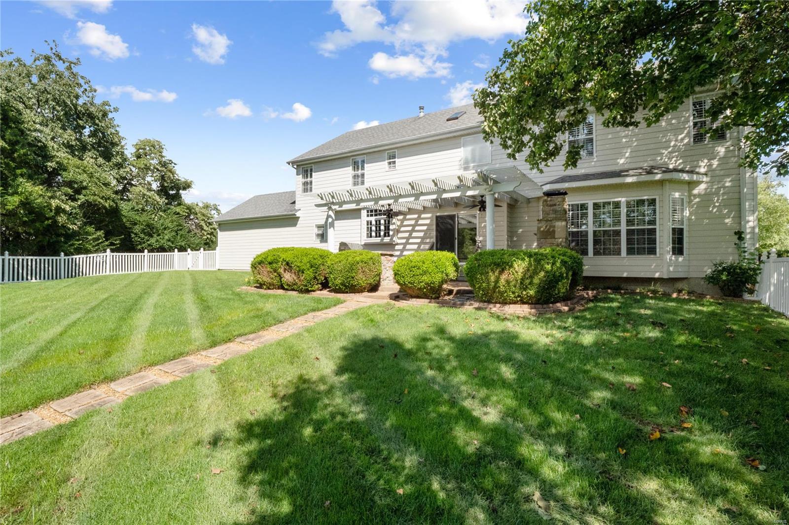 17869 Suzanne Ridge Drive