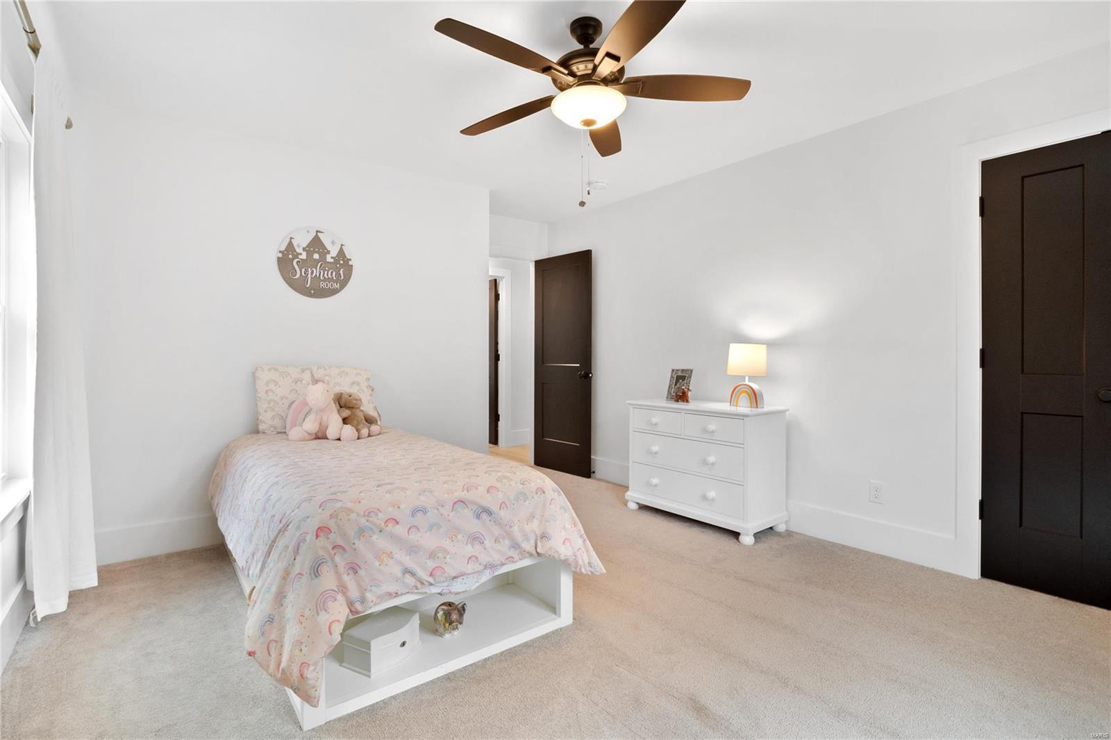 679 Tuxedo Boulevard