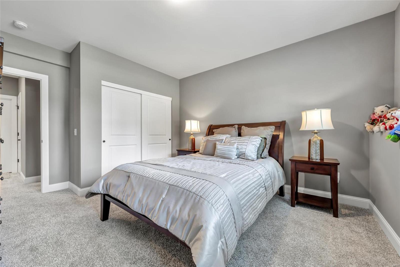 106 Wolf Den Court
