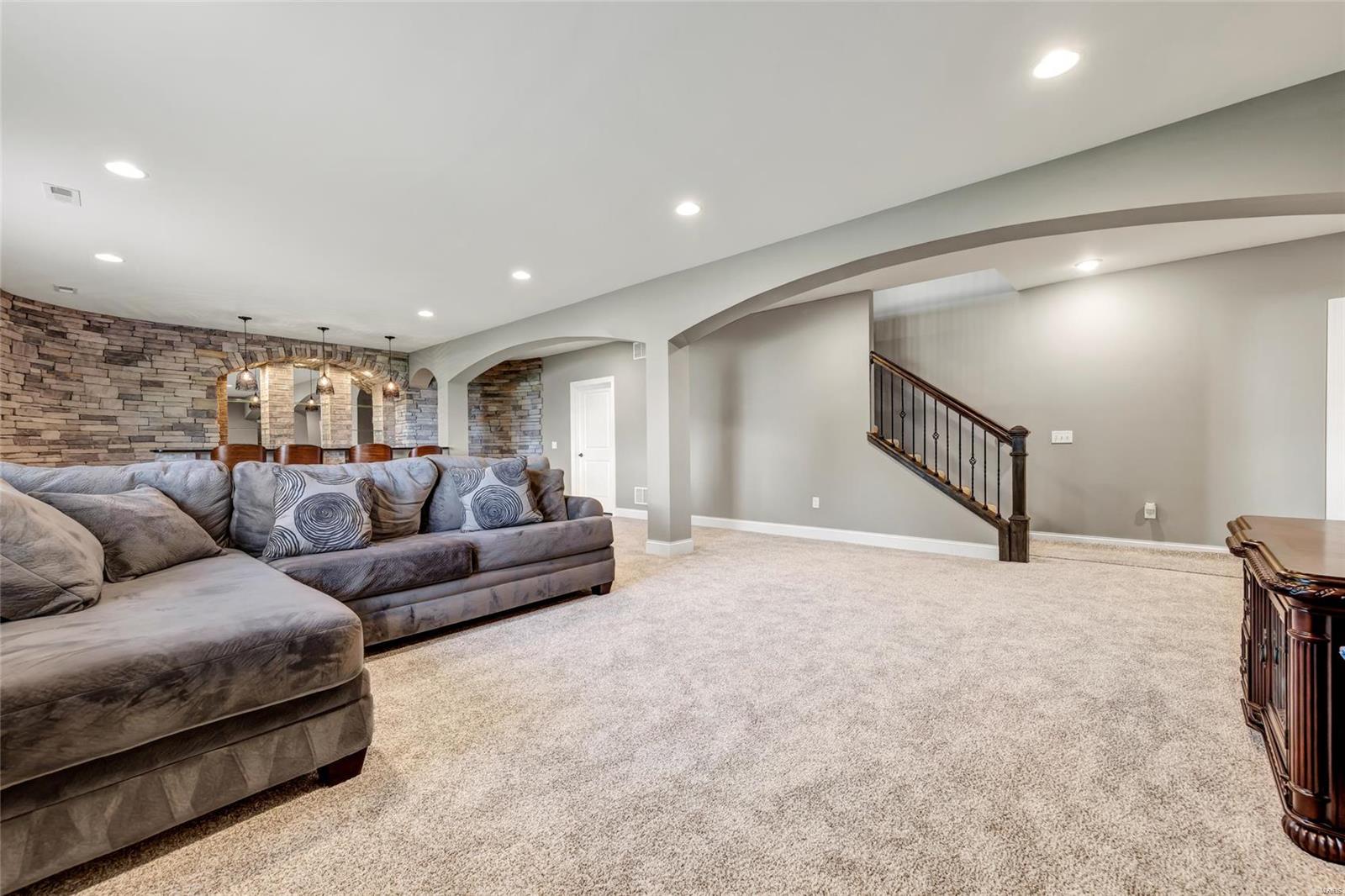 106 Wolf Den Court