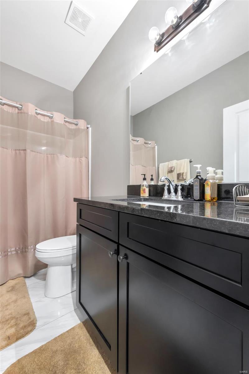 106 Wolf Den Court