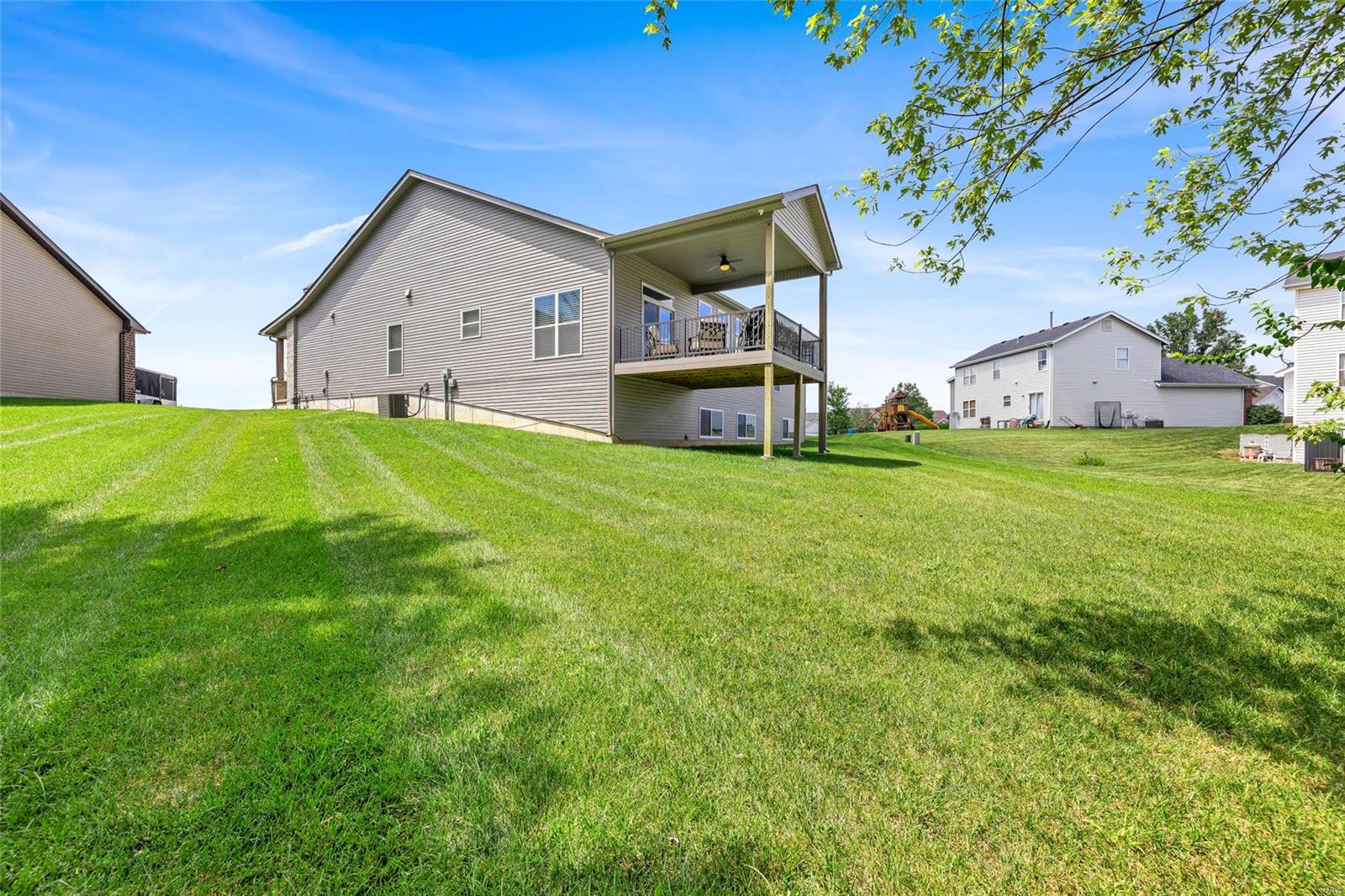 106 Wolf Den Court