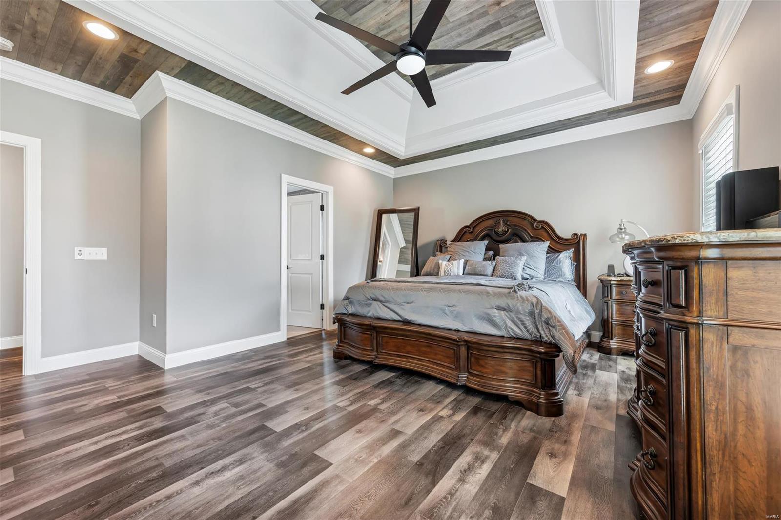 106 Wolf Den Court
