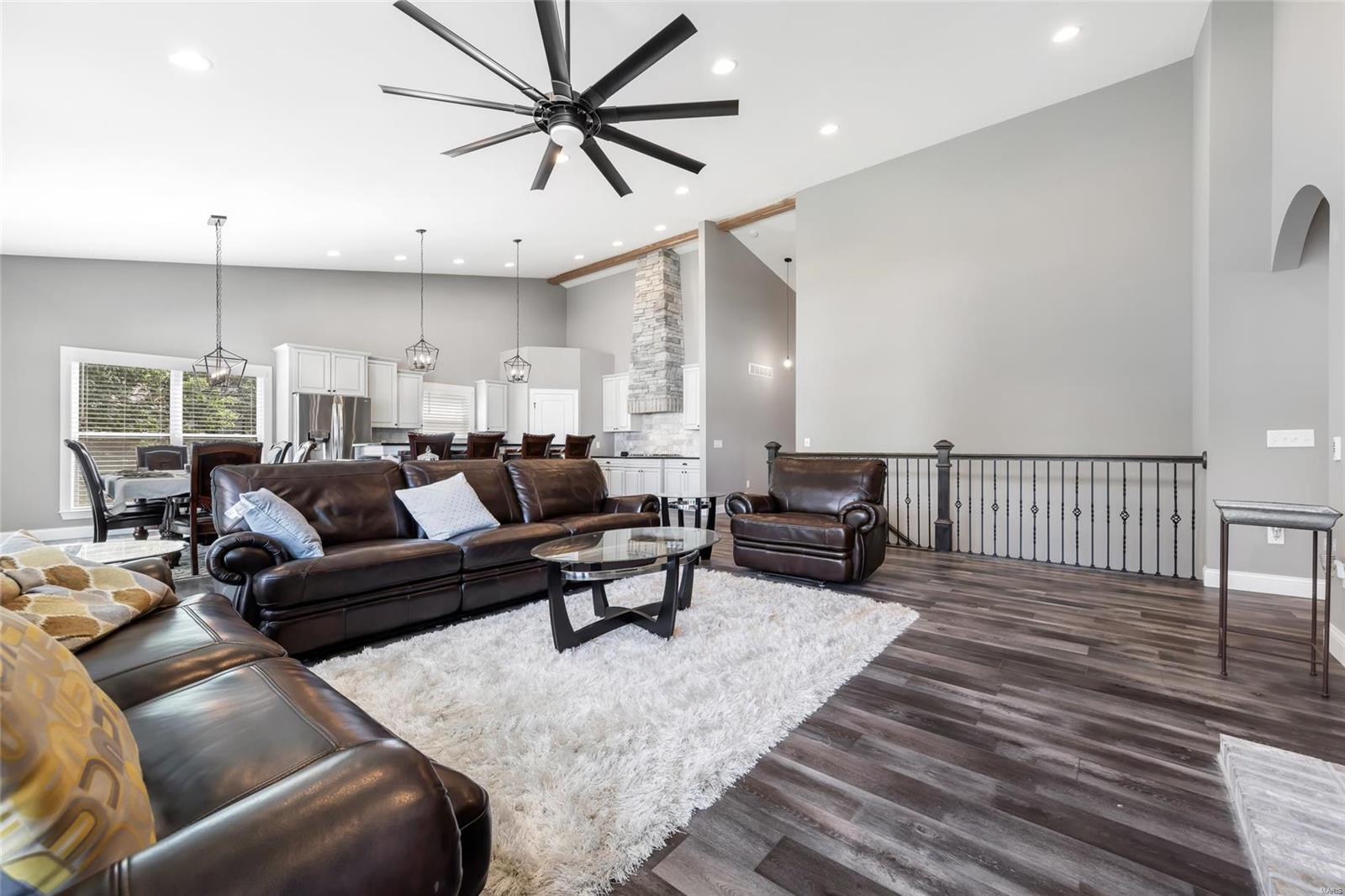 106 Wolf Den Court