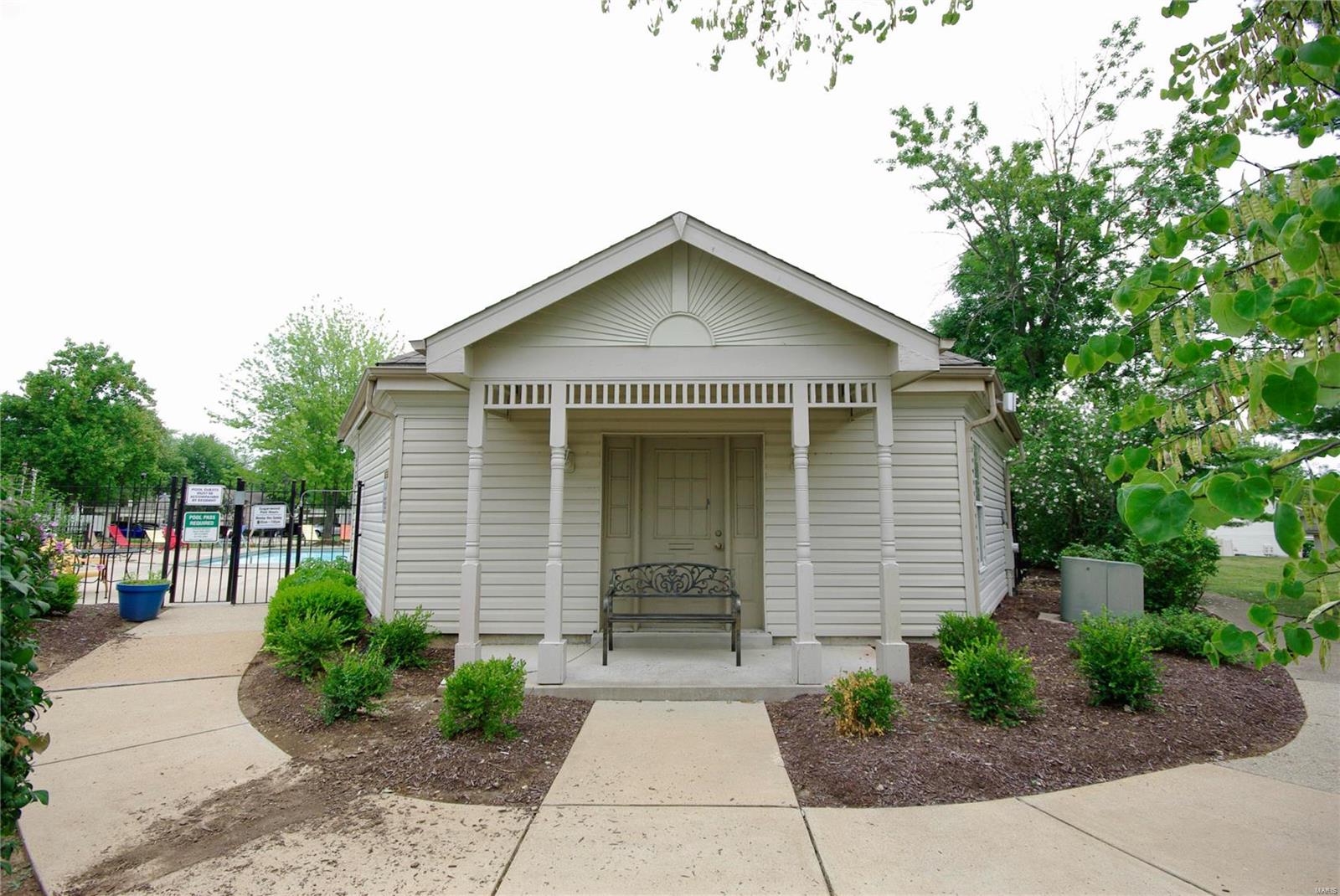 910 Sugar Lake Court