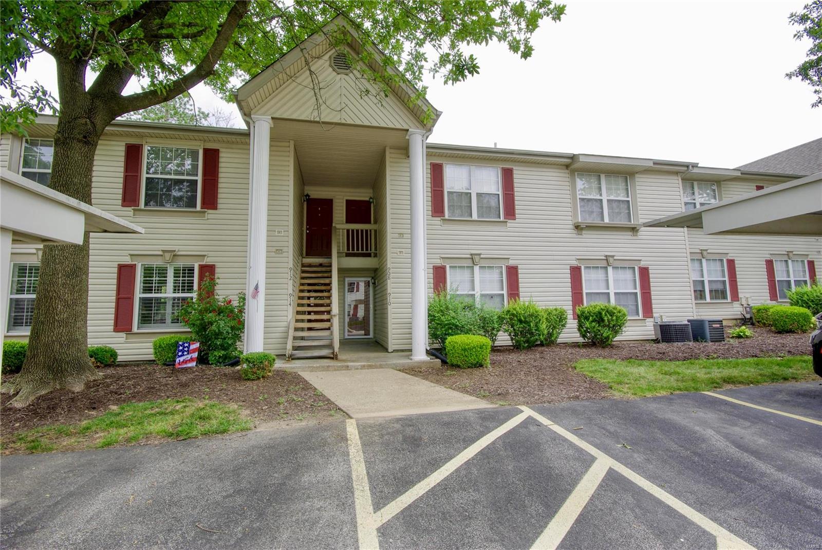 910 Sugar Lake Court