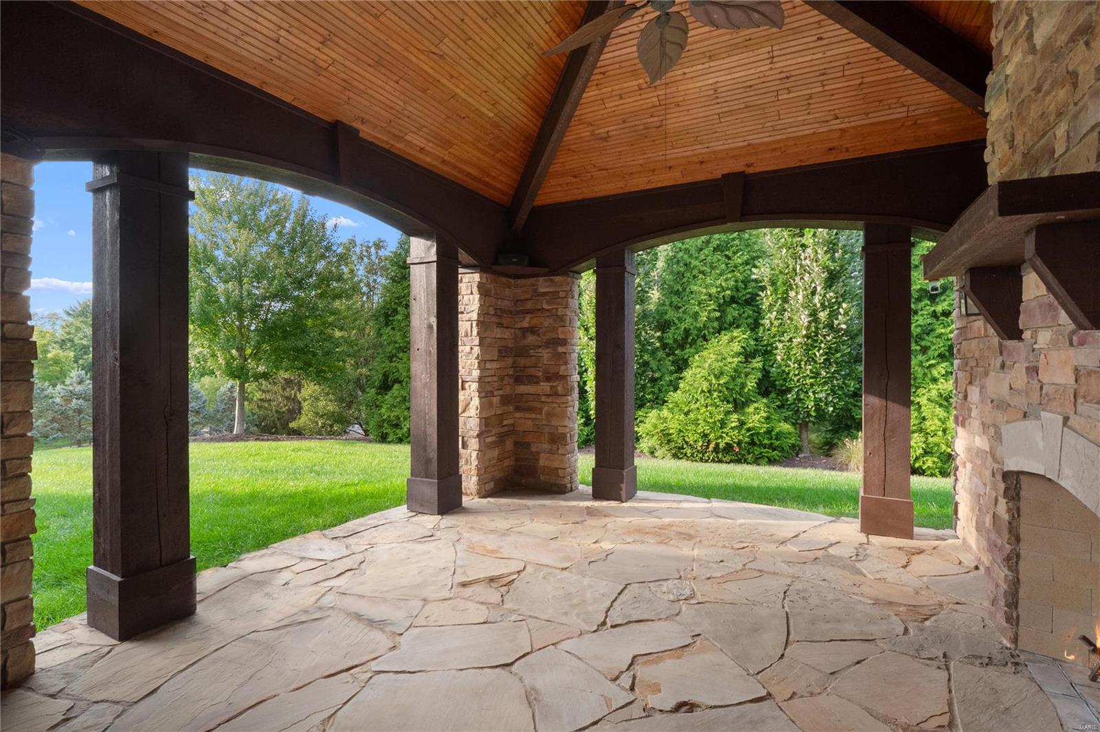 17417 Country Lake Estates Ridge