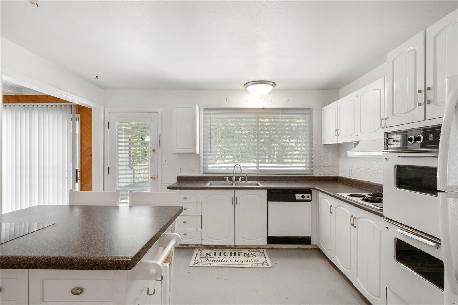 141 San Angelo Drive