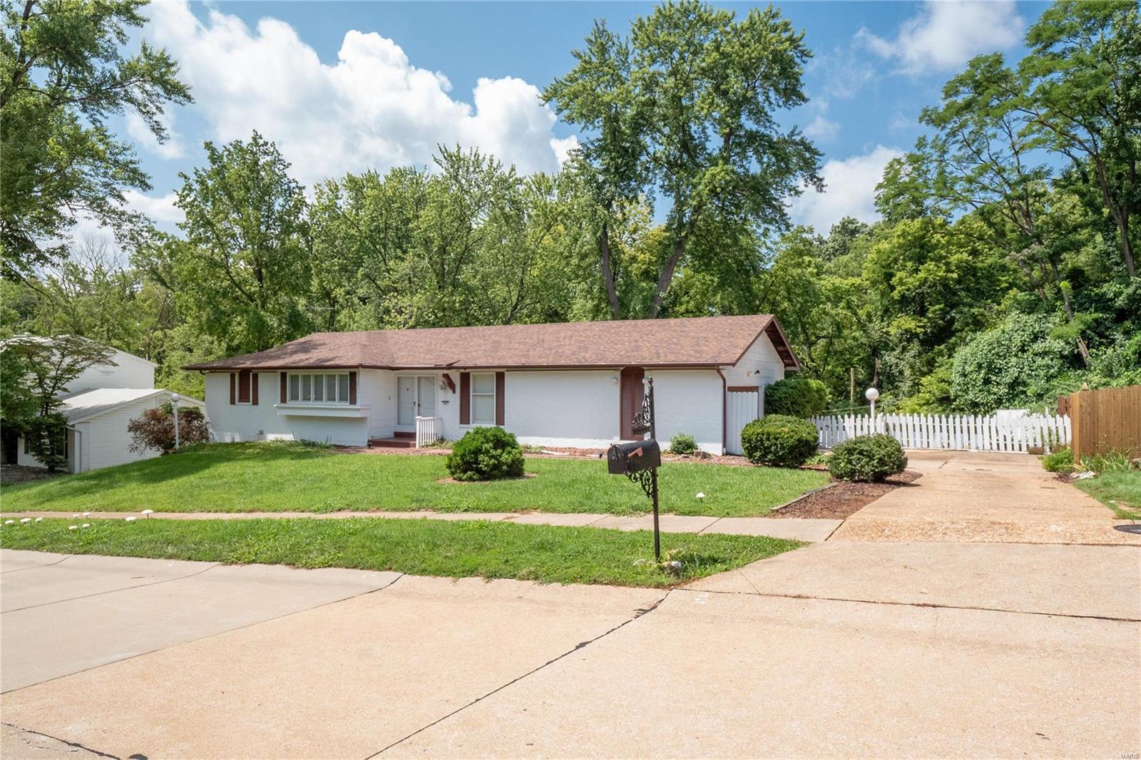 141 San Angelo Drive