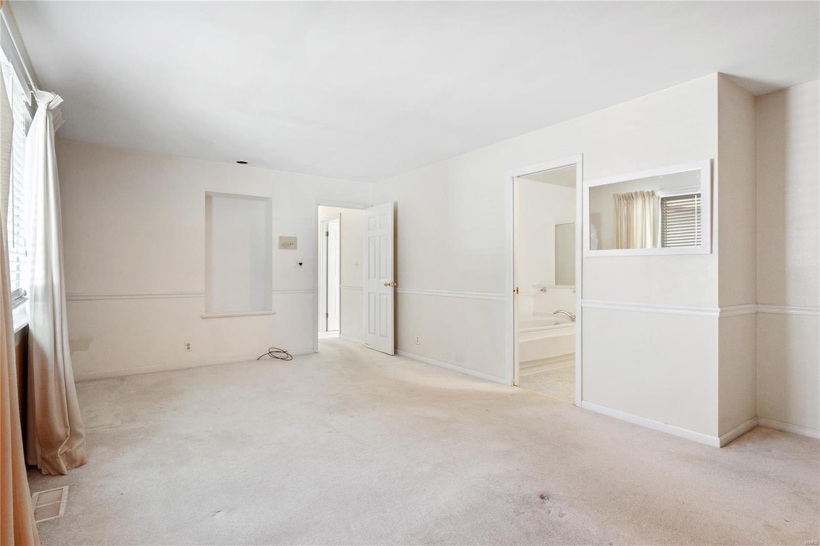 141 San Angelo Drive